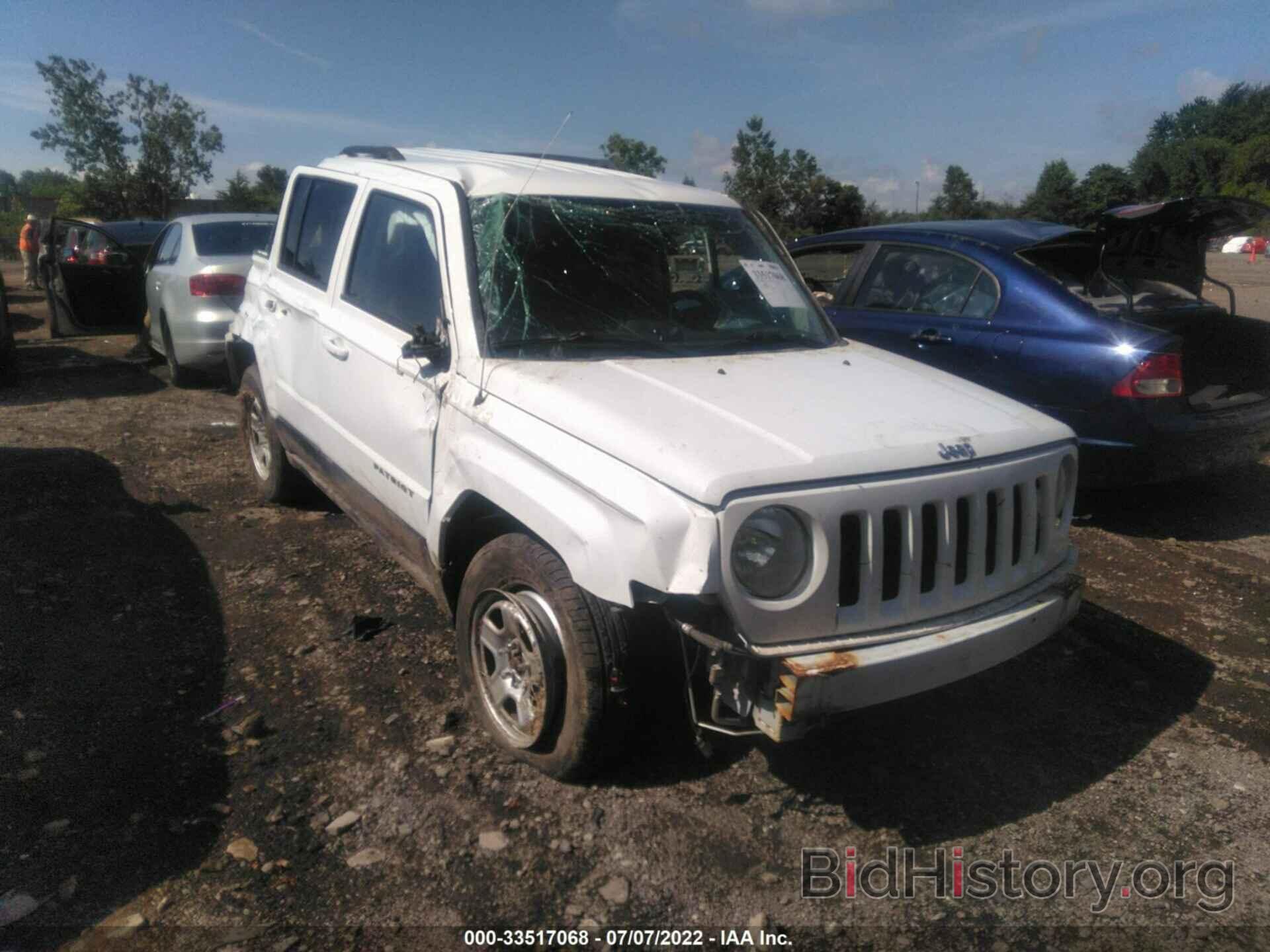 Photo 1C4NJRBB3FD381852 - JEEP PATRIOT 2015