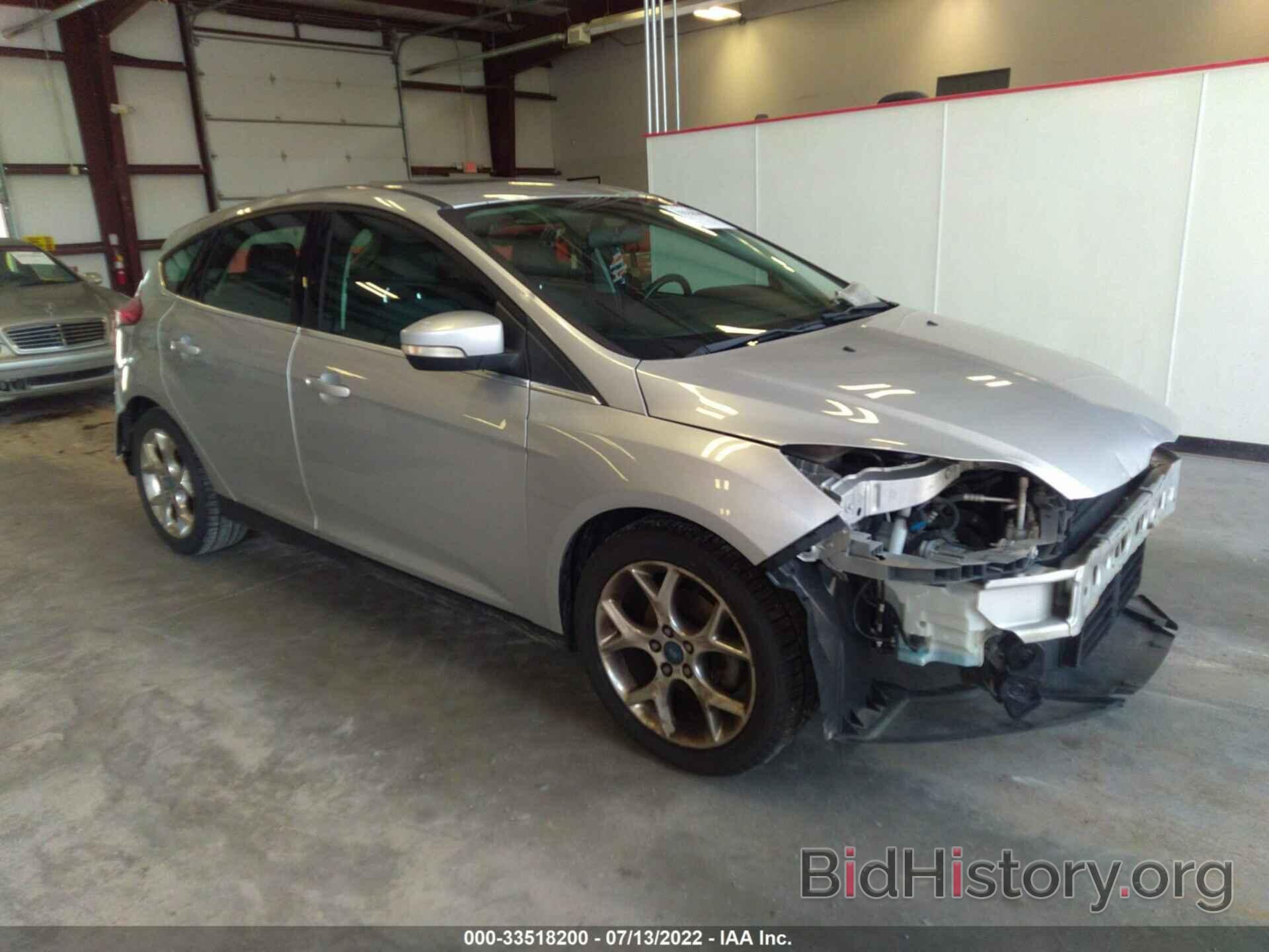 Photo 1FAHP3M24CL205504 - FORD FOCUS 2012