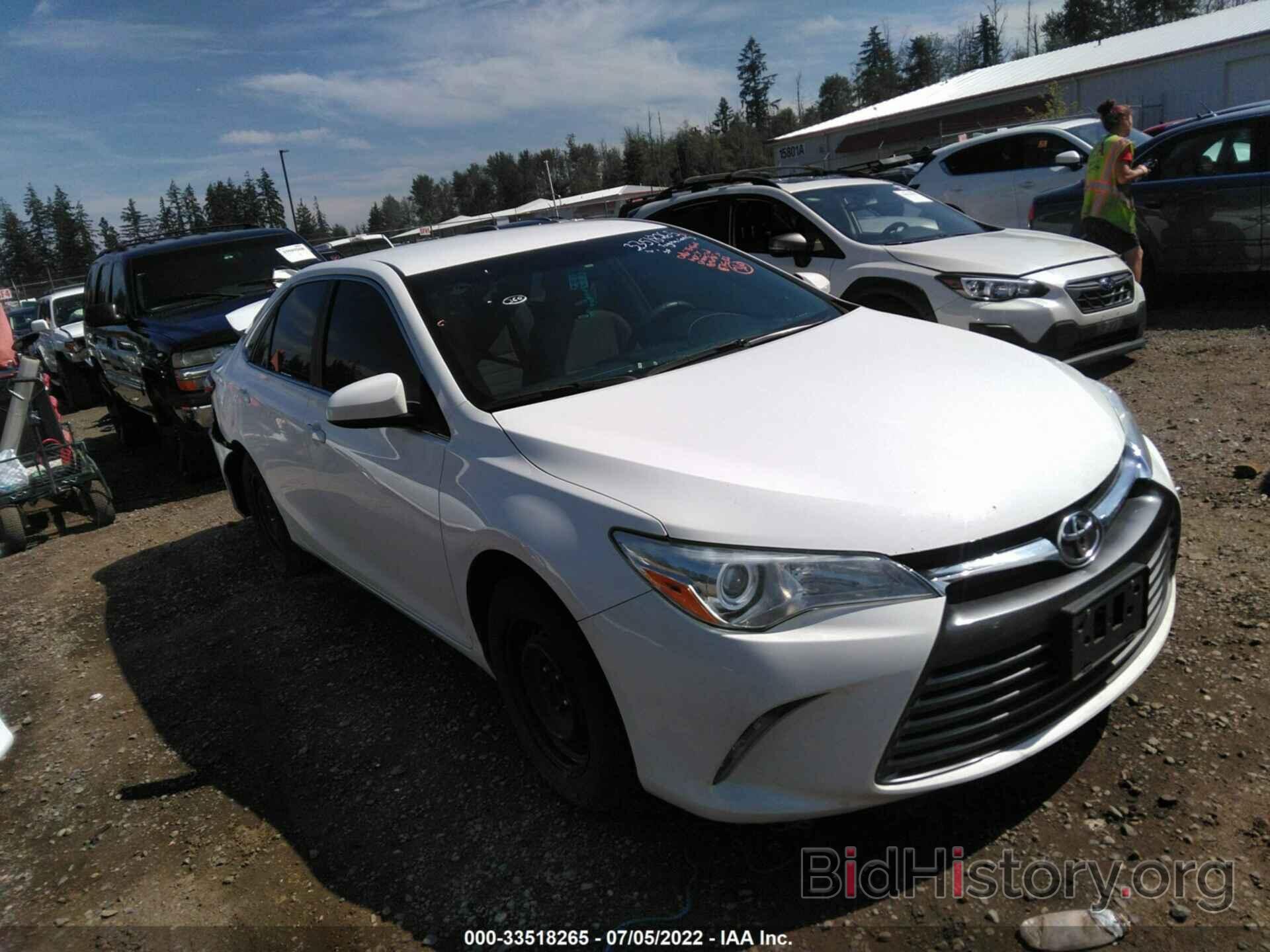 Photo 4T4BF1FK5GR563328 - TOYOTA CAMRY 2016