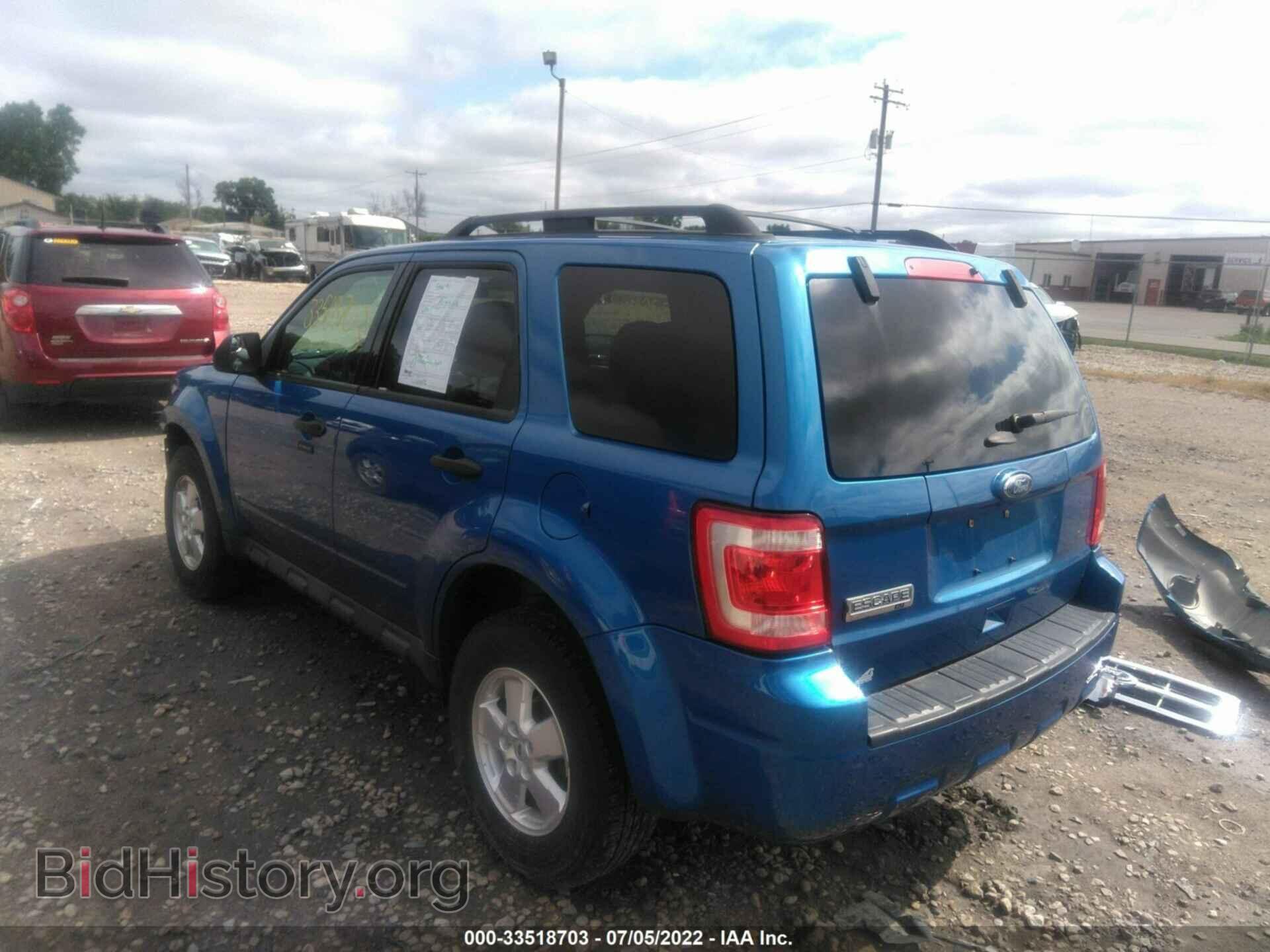 2011 FORD ESCAPE - VIN: 1FMCU0D76BKA79654 - Фото 3