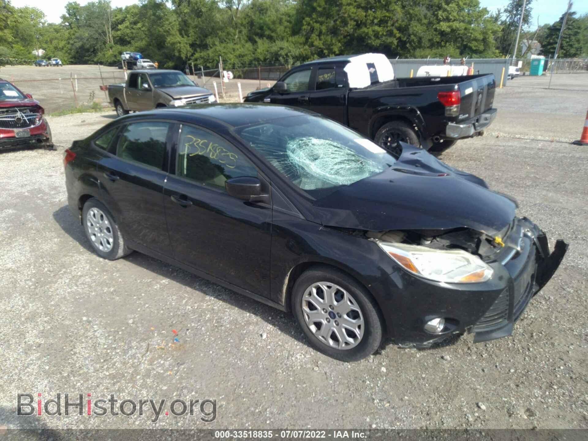 Photo 1FAHP3F24CL434701 - FORD FOCUS 2012