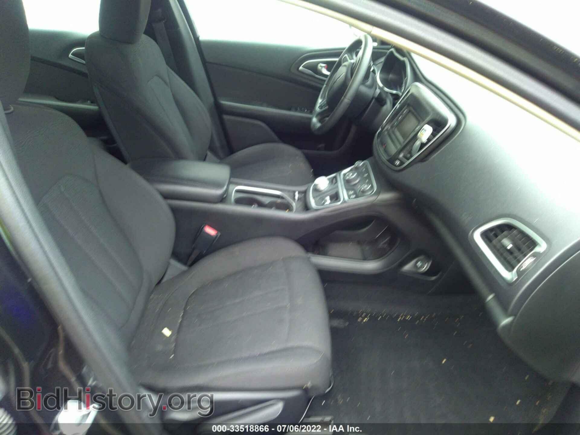 2016 CHRYSLER 200 - VIN: 1C3CCCAB0GN160841 - Фото 5