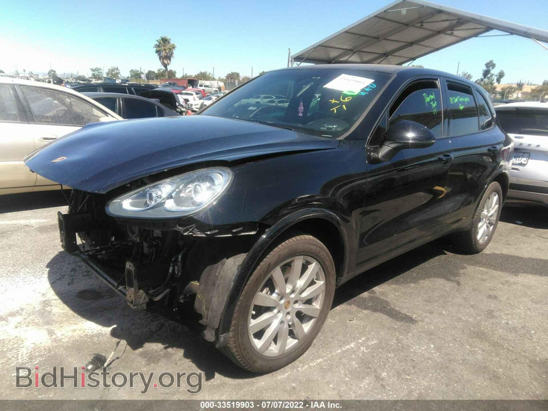 2017 PORSCHE CAYENNE - VIN: WP1AA2A29HKA80815 - Фото 2
