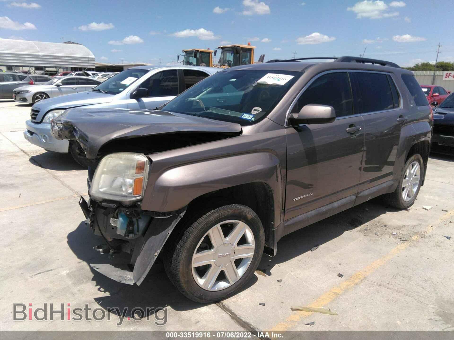 2011 GMC TERRAIN - VIN: 2CTFLVEC2B6429849 - Photo 2