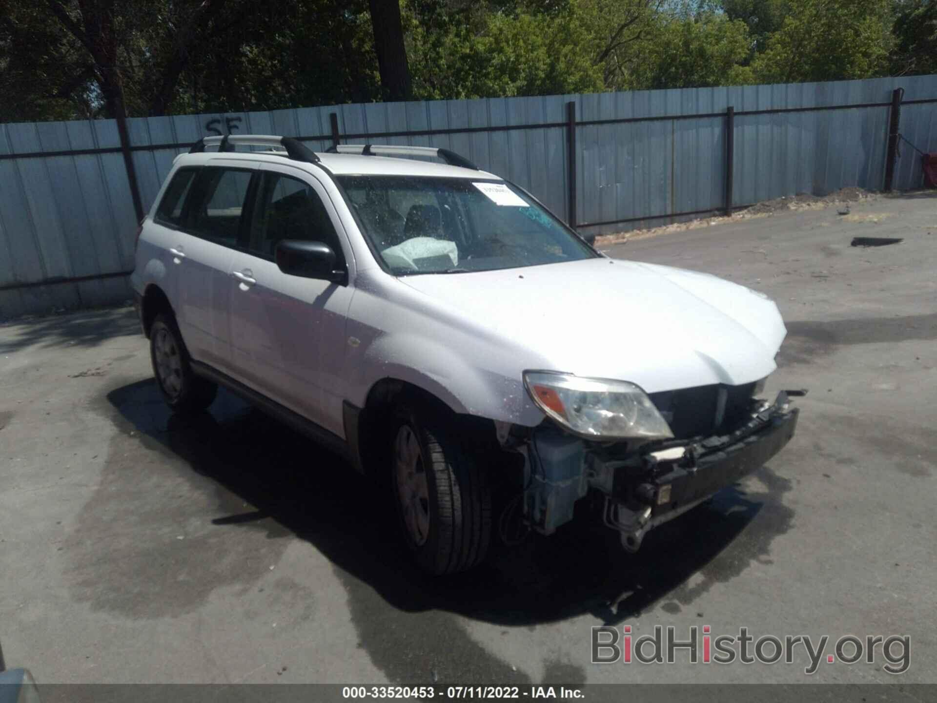 Photo JA4LX31FX6U026758 - MITSUBISHI OUTLANDER 2006