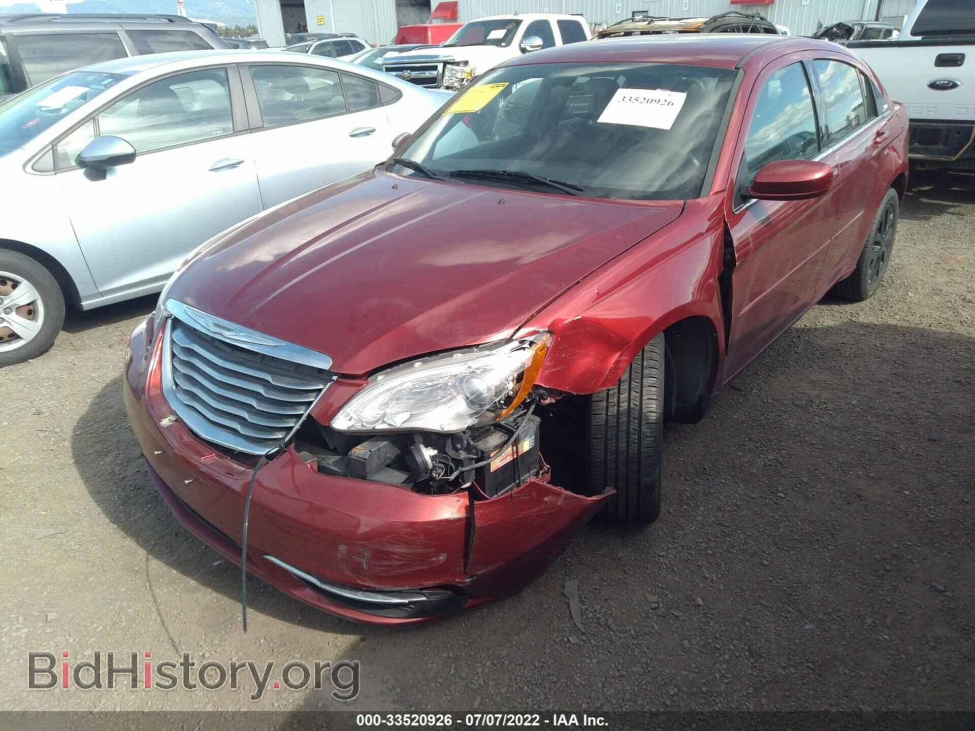 2012 CHRYSLER 200 - VIN: 1C3CCBAG9CN241174 - Фото 2