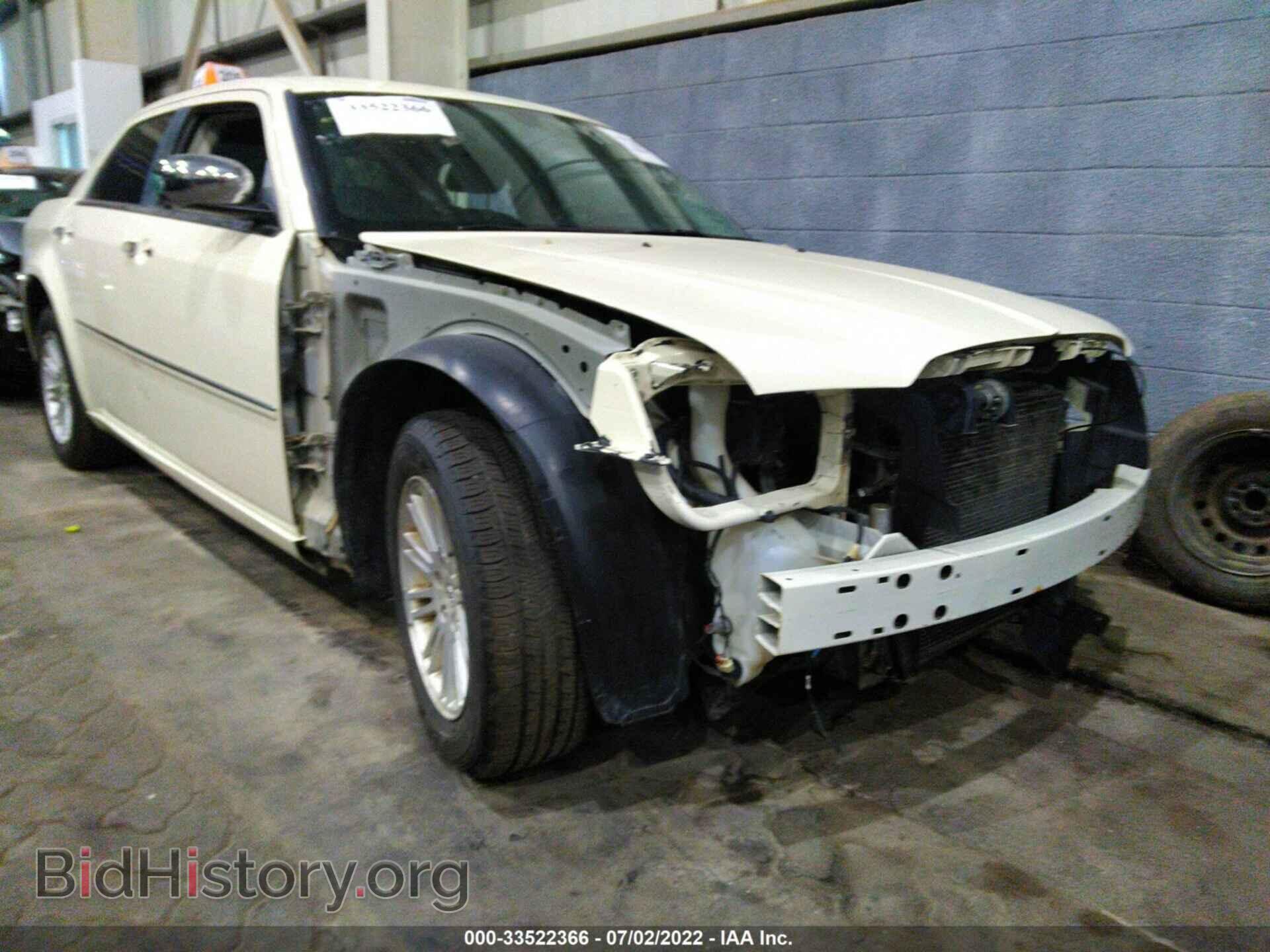Photo 003CA5CVXAH284205 - CHRYSLER 300 2010