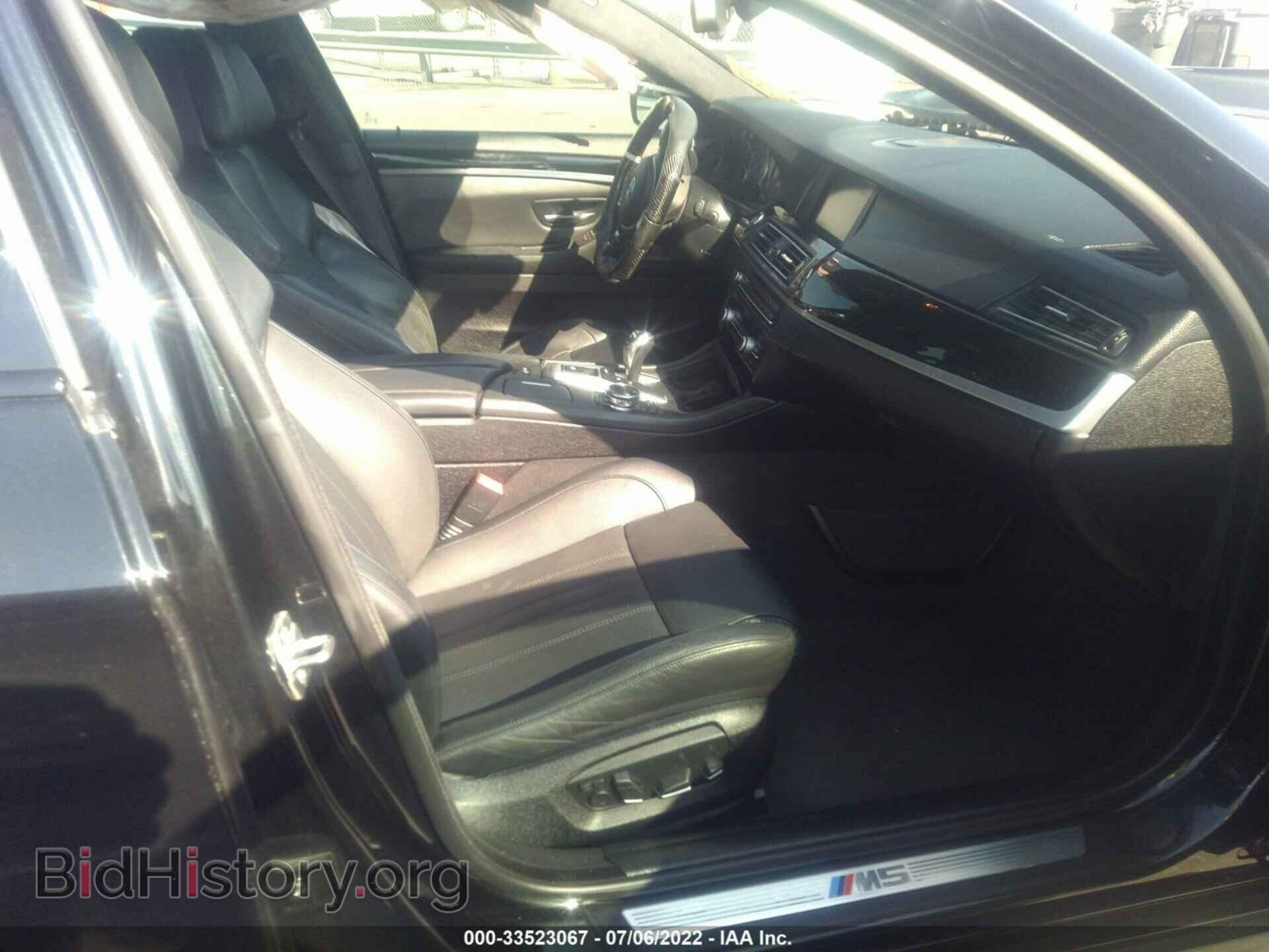 2014 BMW M5 - VIN: WBSFV9C53ED097355 - Фото 5
