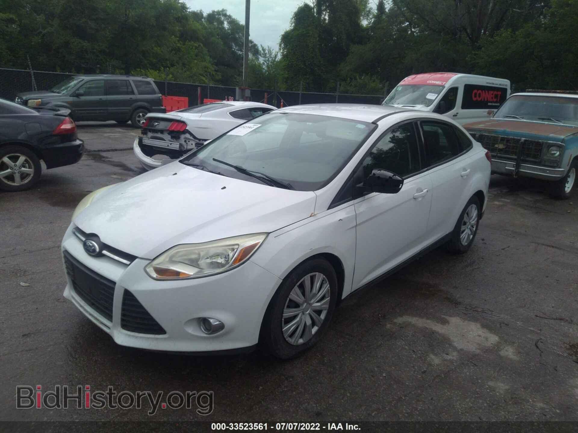 2012 FORD FOCUS - VIN: 1FAHP3F22CL195908 - Фото 2