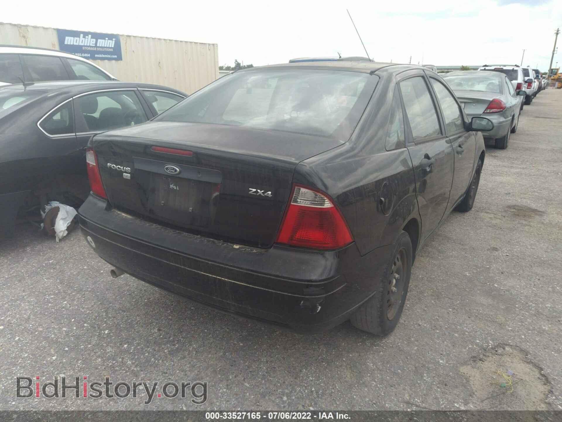 2006 FORD FOCUS - VIN: 1FAHP34N26W209600 - Фото 4