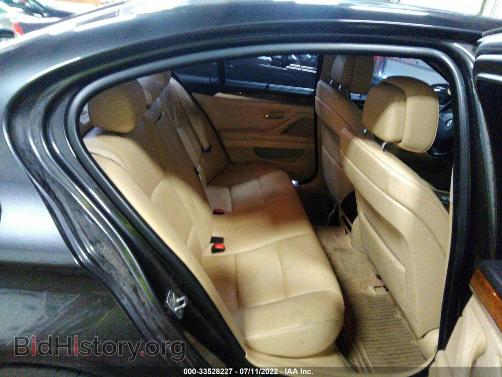 2011 BMW 5 SERIES - VIN: WBAFU7C54BC872405 - Фото 8
