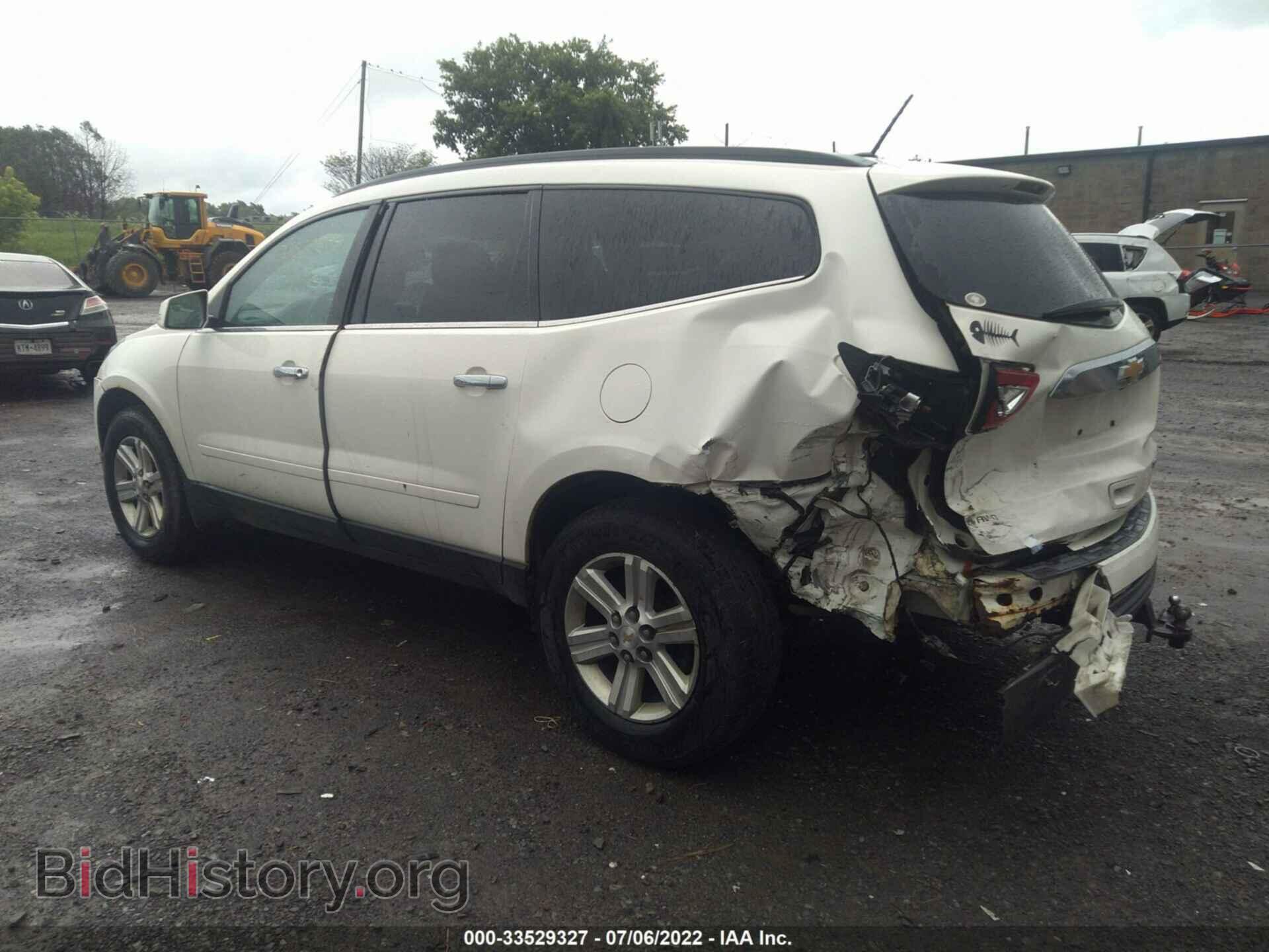 2013 CHEVROLET TRAVERSE - VIN: 1GNKVGKD0DJ190392 - Фото 3