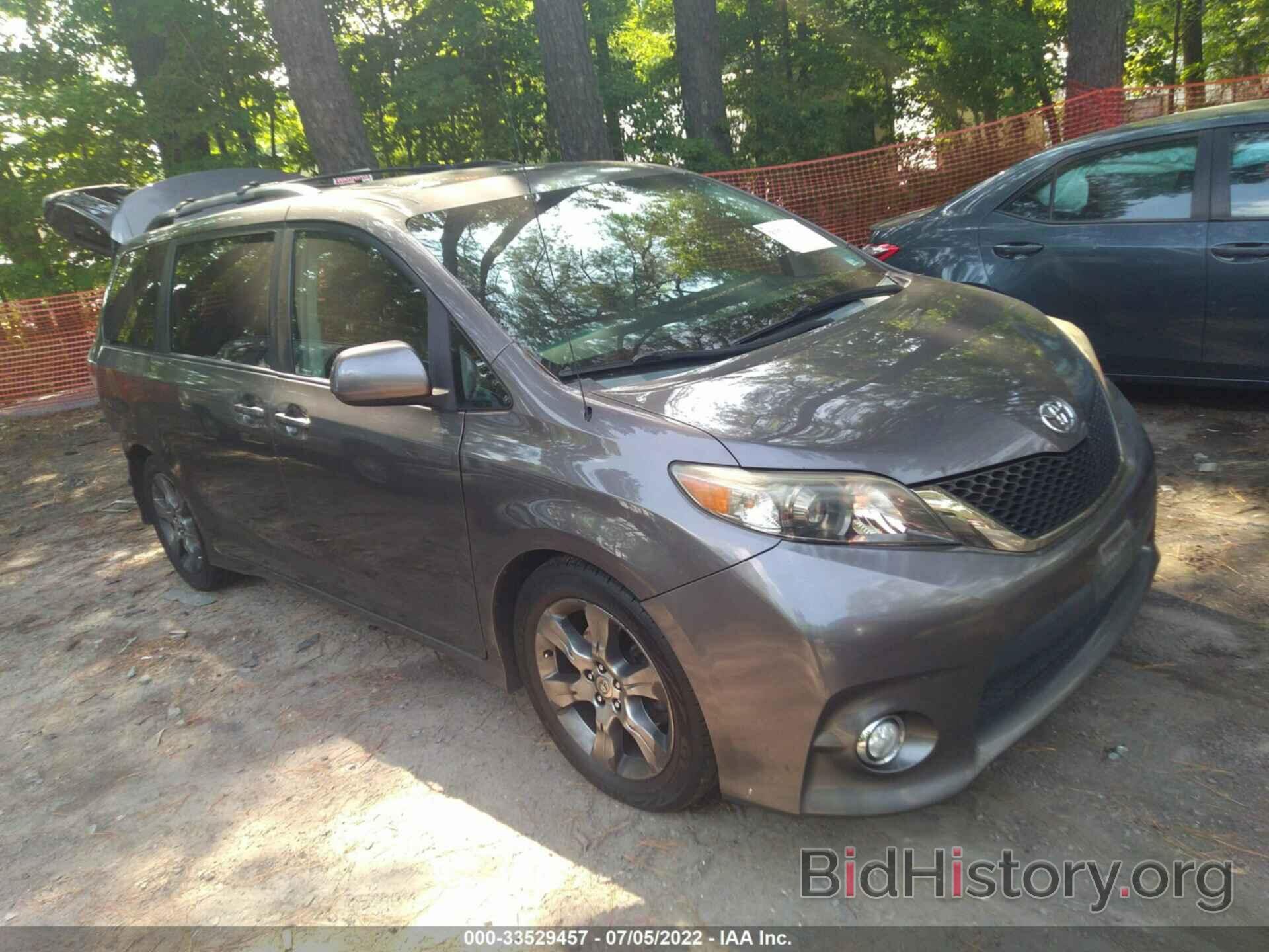 Photo 5TDXK3DC9BS173112 - TOYOTA SIENNA 2011