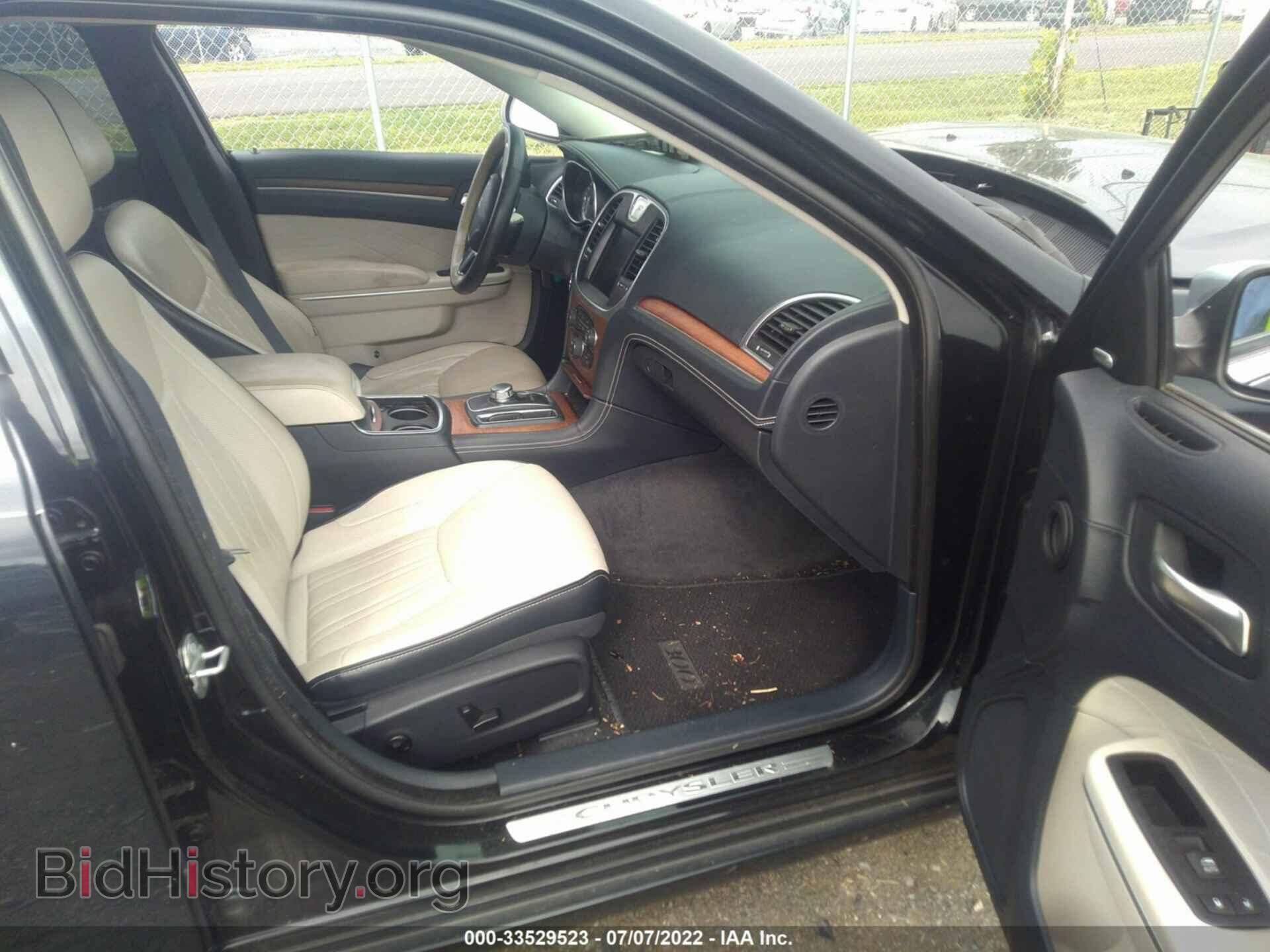 2015 CHRYSLER 300 - VIN: 2C3CCAPT2FH837867 - Фото 5
