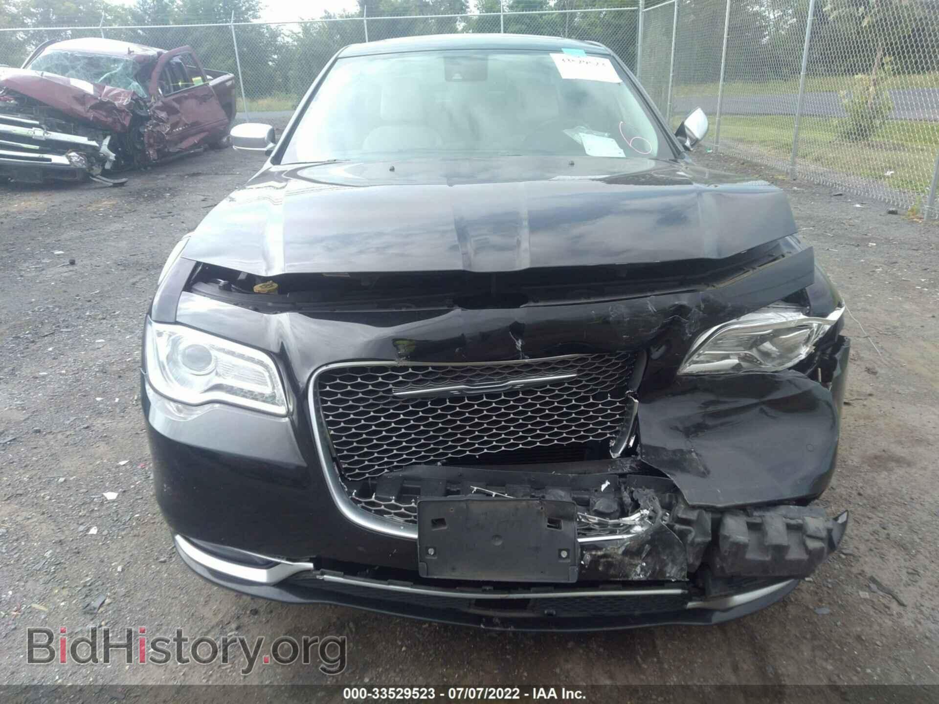 2015 CHRYSLER 300 - VIN: 2C3CCAPT2FH837867 - Фото 6