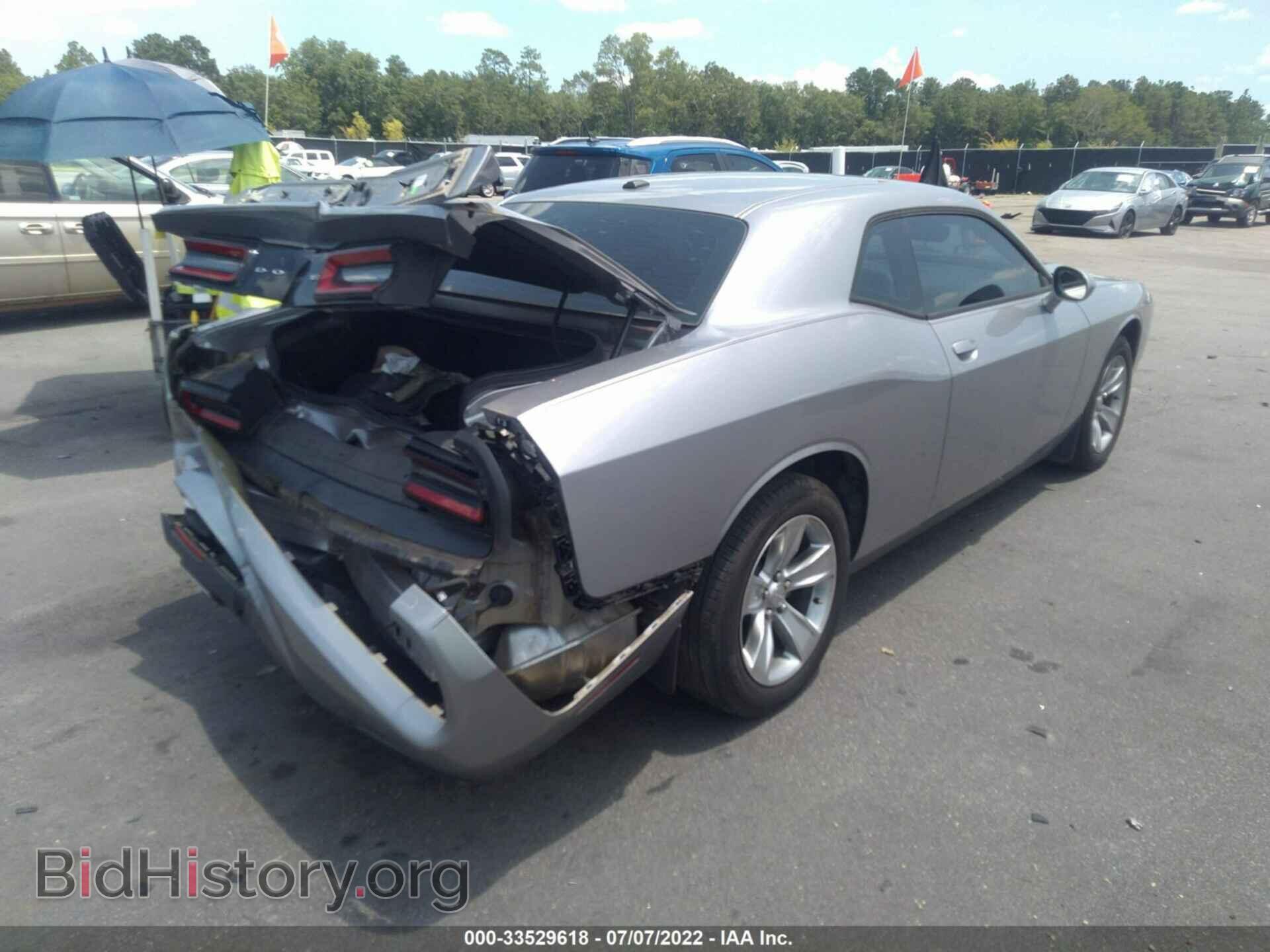2018 DODGE CHALLENGER - VIN: 2C3CDZAG3JH246561 - Photo 4