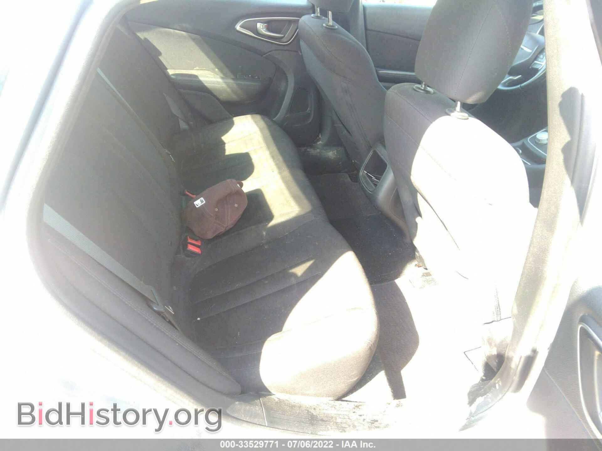 2015 CHRYSLER 200 - VIN: 1C3CCCAB0FN720033 - Фото 8