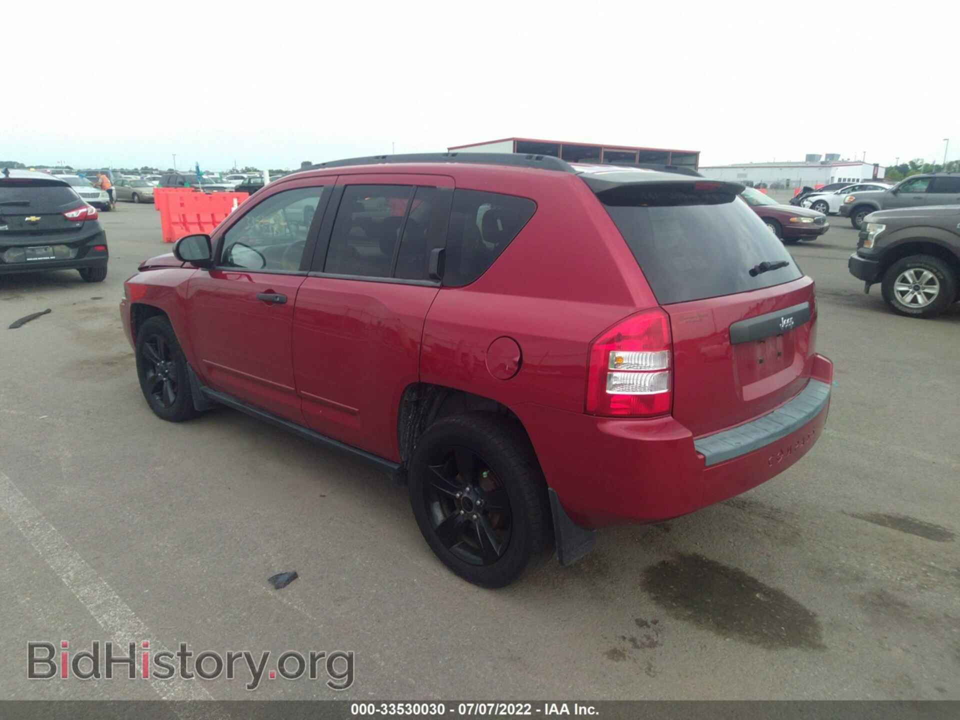 2009 JEEP COMPASS - VIN: 1J4FT47B79D117333 - Фото 3