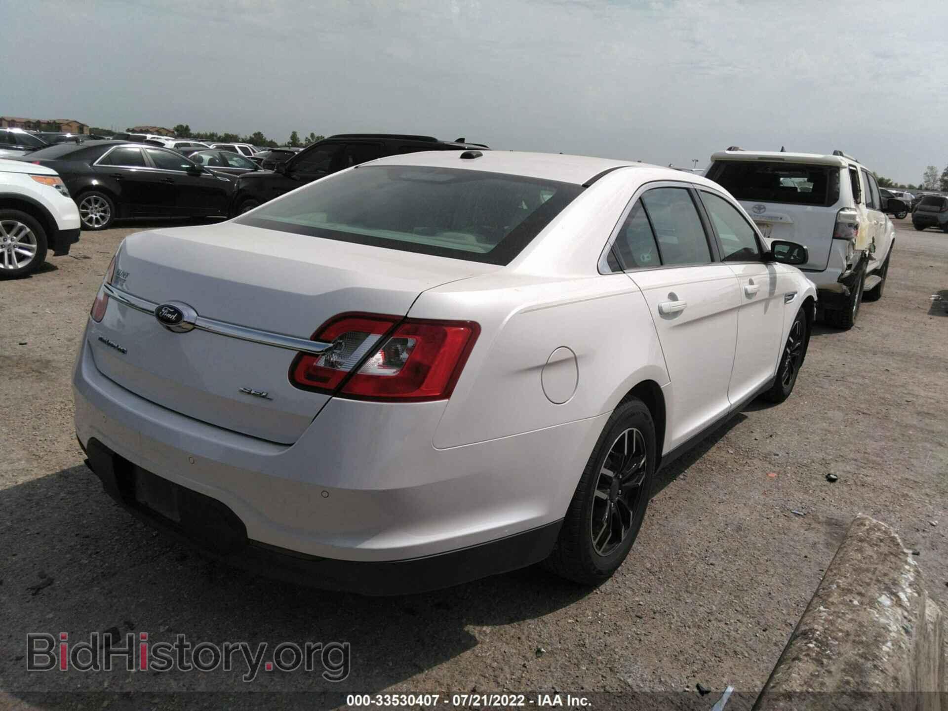 2011 FORD TAURUS - VIN: 1FAHP2EW2BG123743 - Photo 4