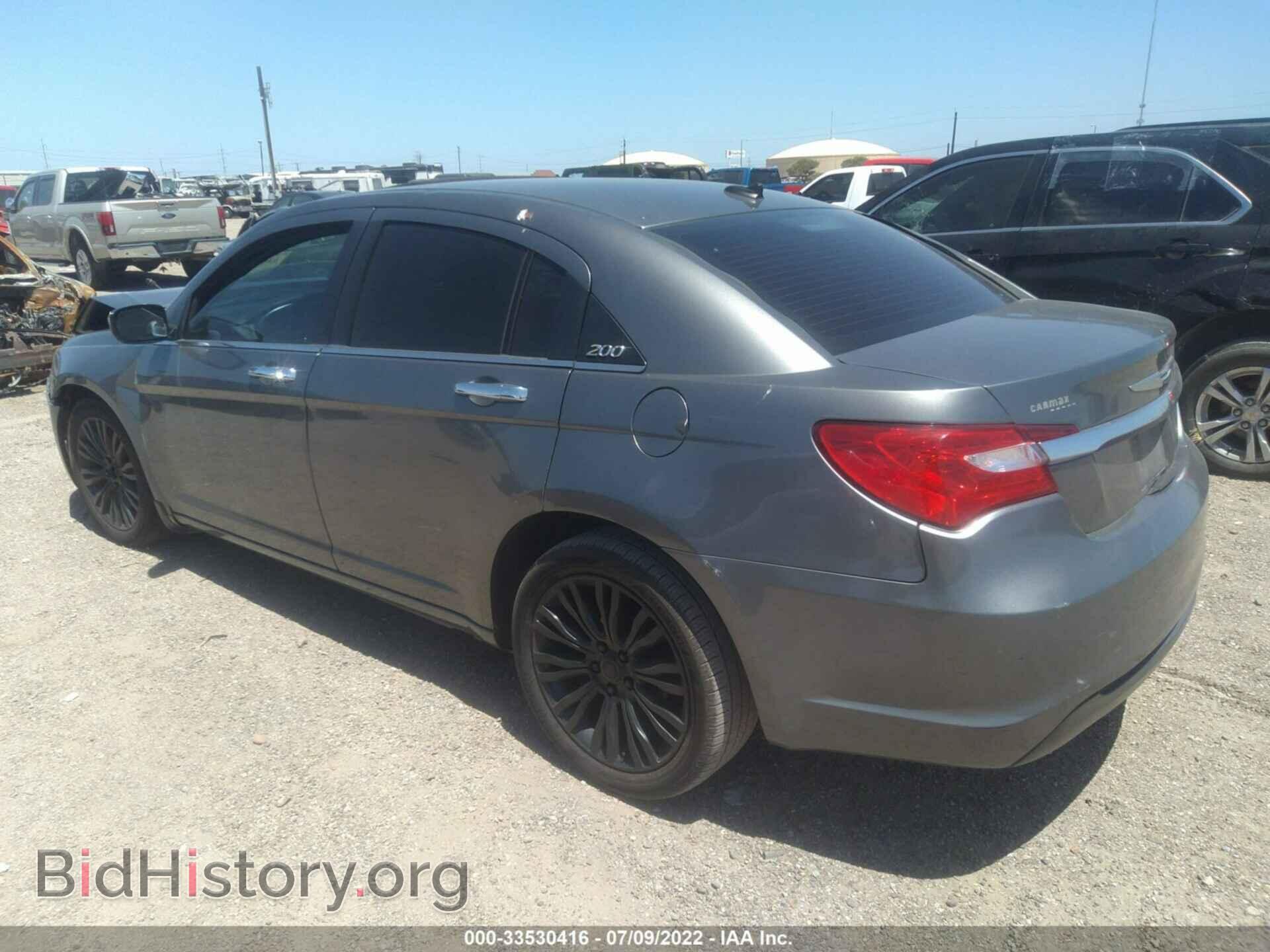 2012 CHRYSLER 200 - VIN: 1C3CCBCG3CN175749 - Фото 3