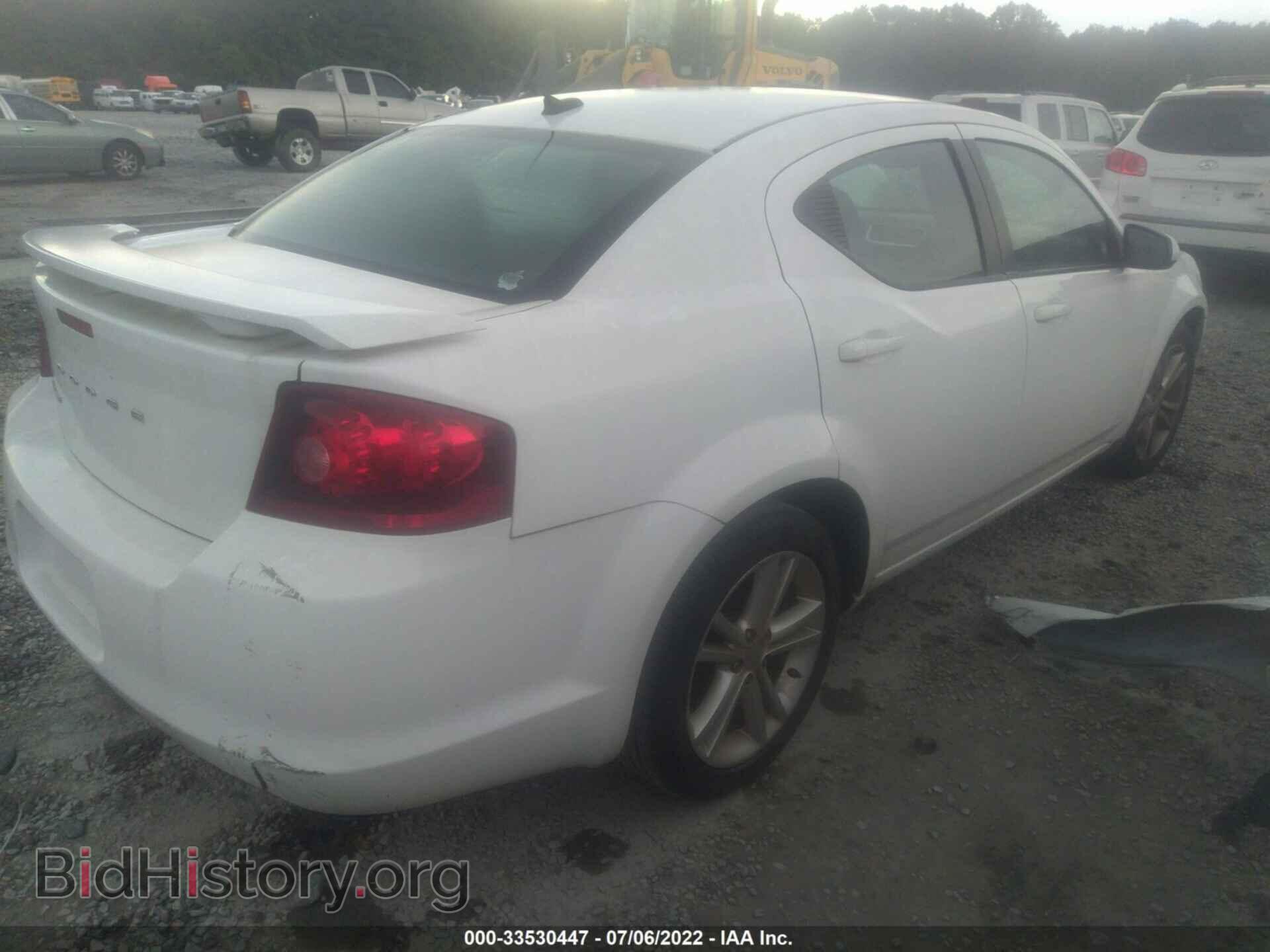 2011 DODGE AVENGER - VIN: 1B3BD1FG8BN548990 - Photo 4