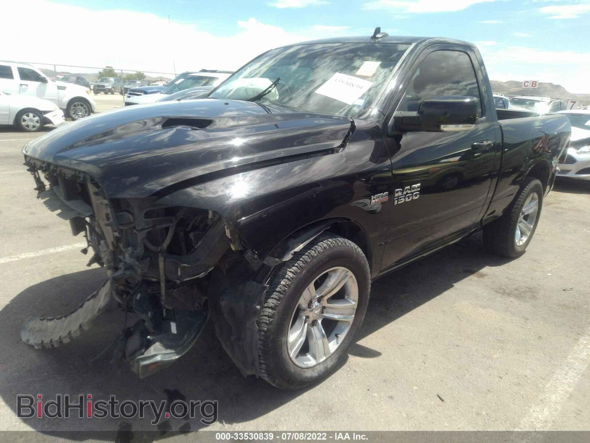 2015 RAM 1500 - VIN: 3C6JR7CT0FG631612 - Фото 2