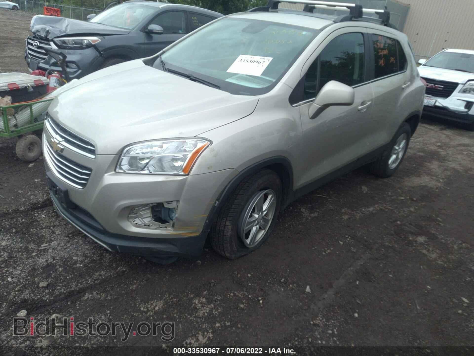 2016 CHEVROLET TRAX - VIN: 3GNCJPSB5GL236682 - Фото 2