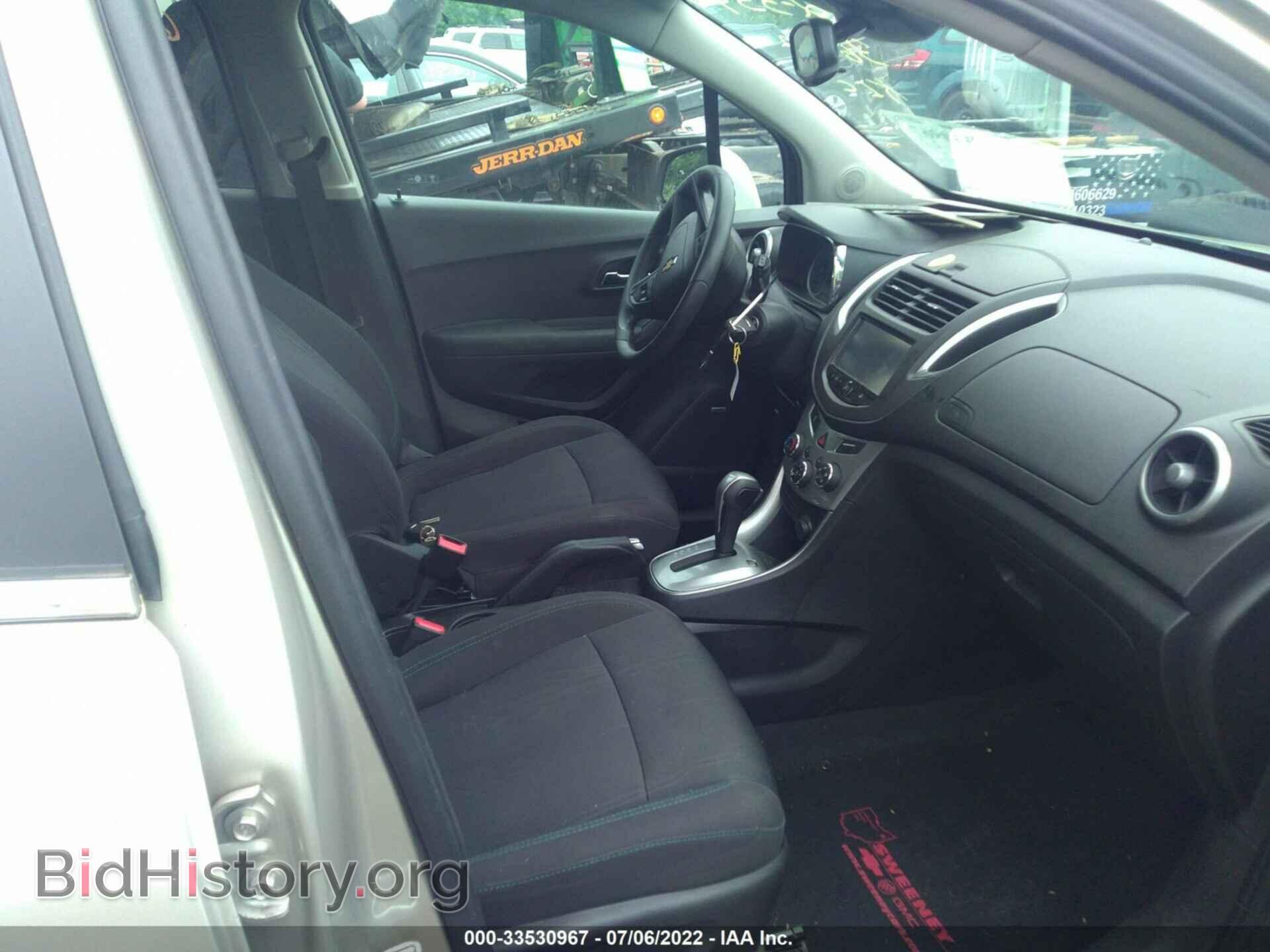 2016 CHEVROLET TRAX - VIN: 3GNCJPSB5GL236682 - Фото 5
