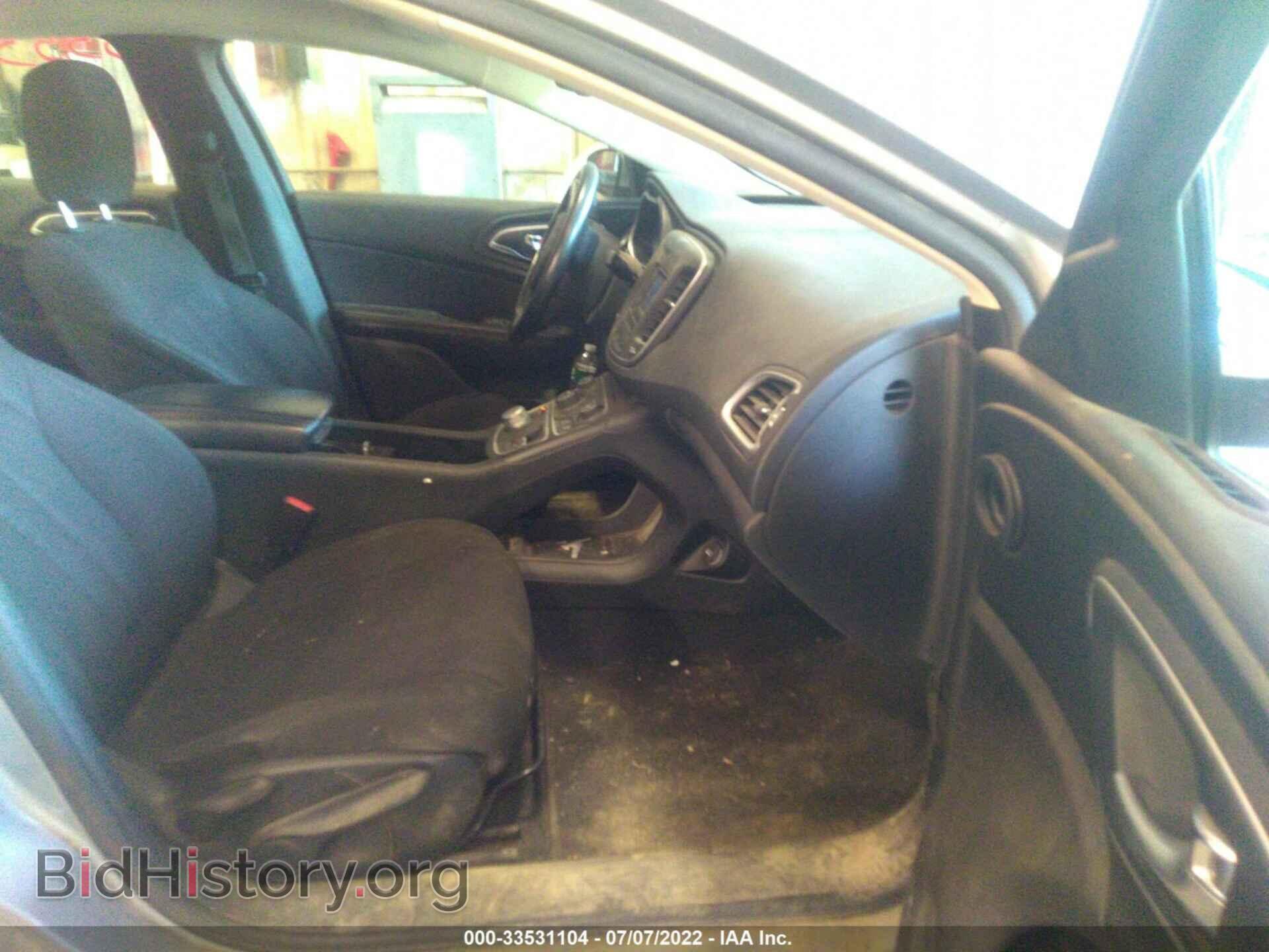 2015 CHRYSLER 200 - VIN: 1C3CCCAB3FN526323 - Фото 5