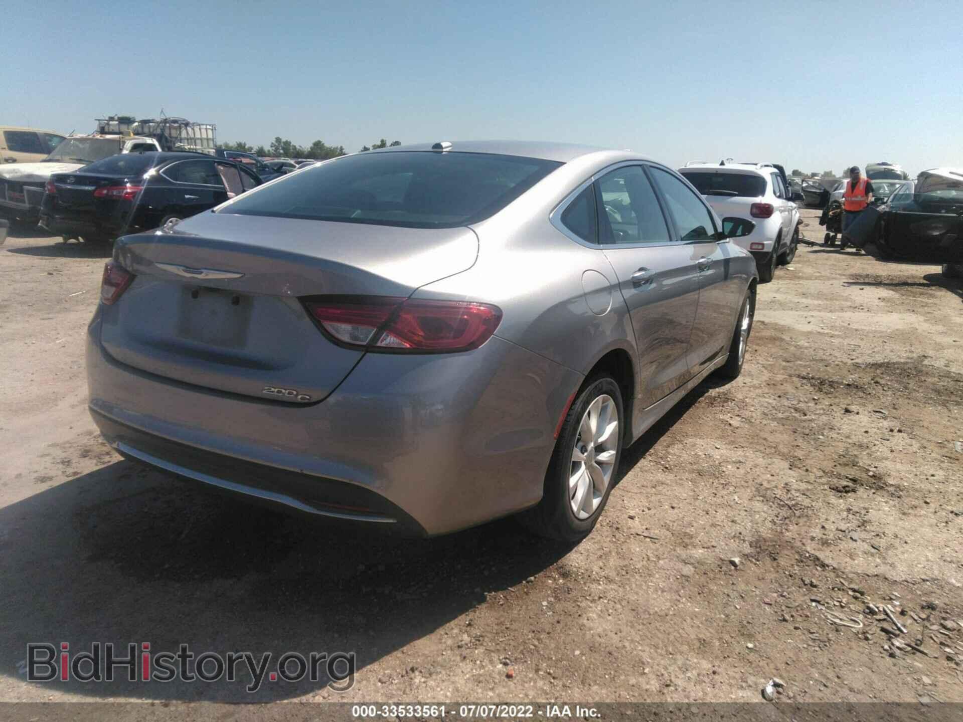 2015 CHRYSLER 200 - VIN: 1C3CCCCB7FN582889 - Photo 4