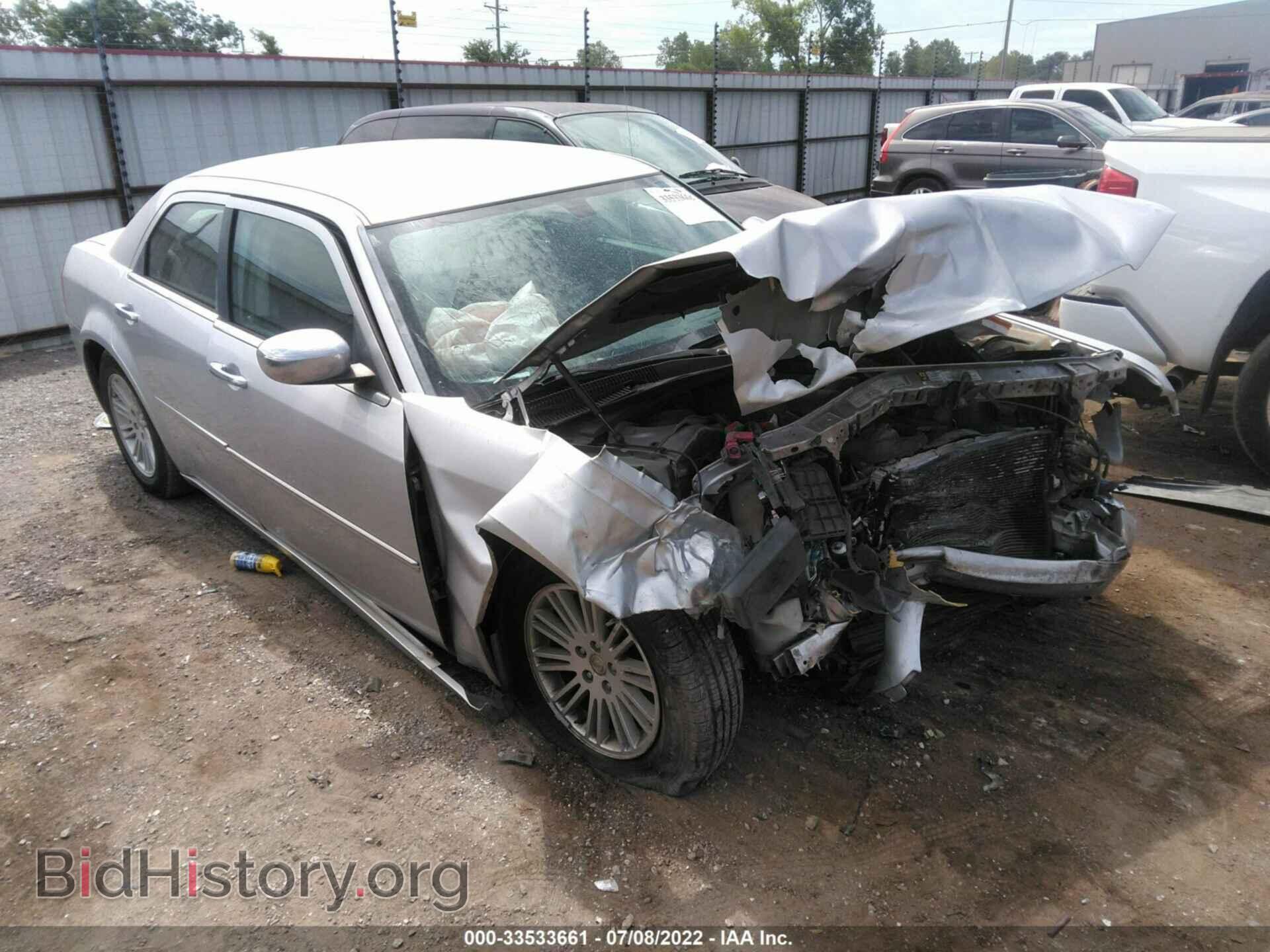 Photo 2C3CA5CV4AH139953 - CHRYSLER 300 2010
