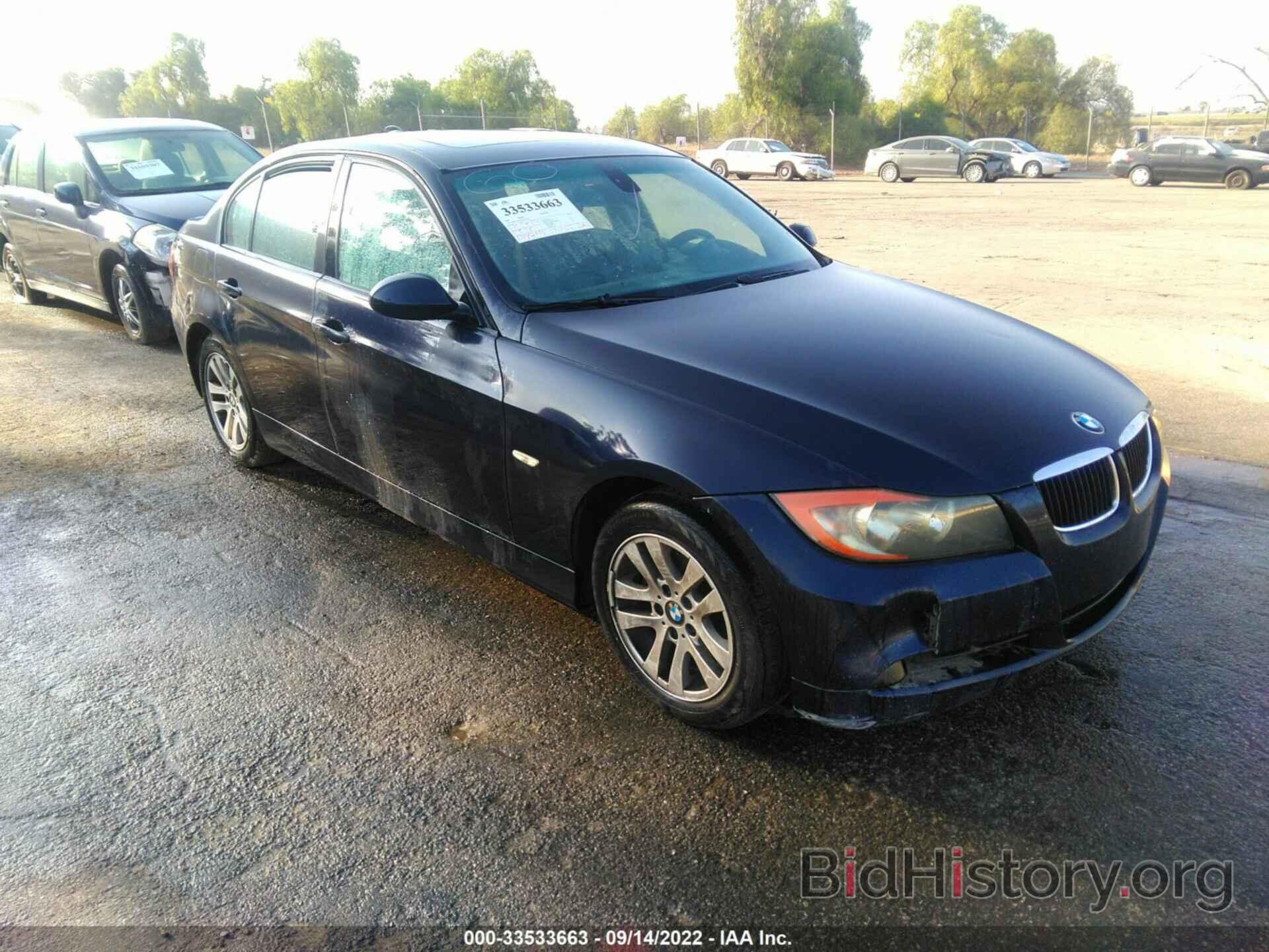 Photo WBAVA33567KX71506 - BMW 3 SERIES 2007