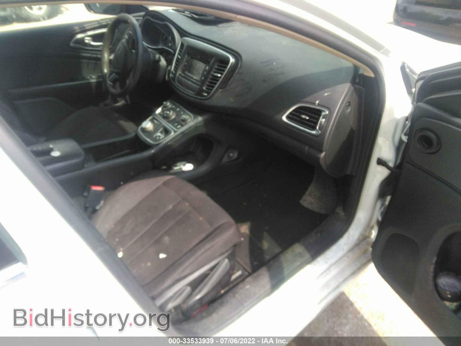 2015 CHRYSLER 200 - VIN: 1C3CCCAB3FN669403 - Фото 5