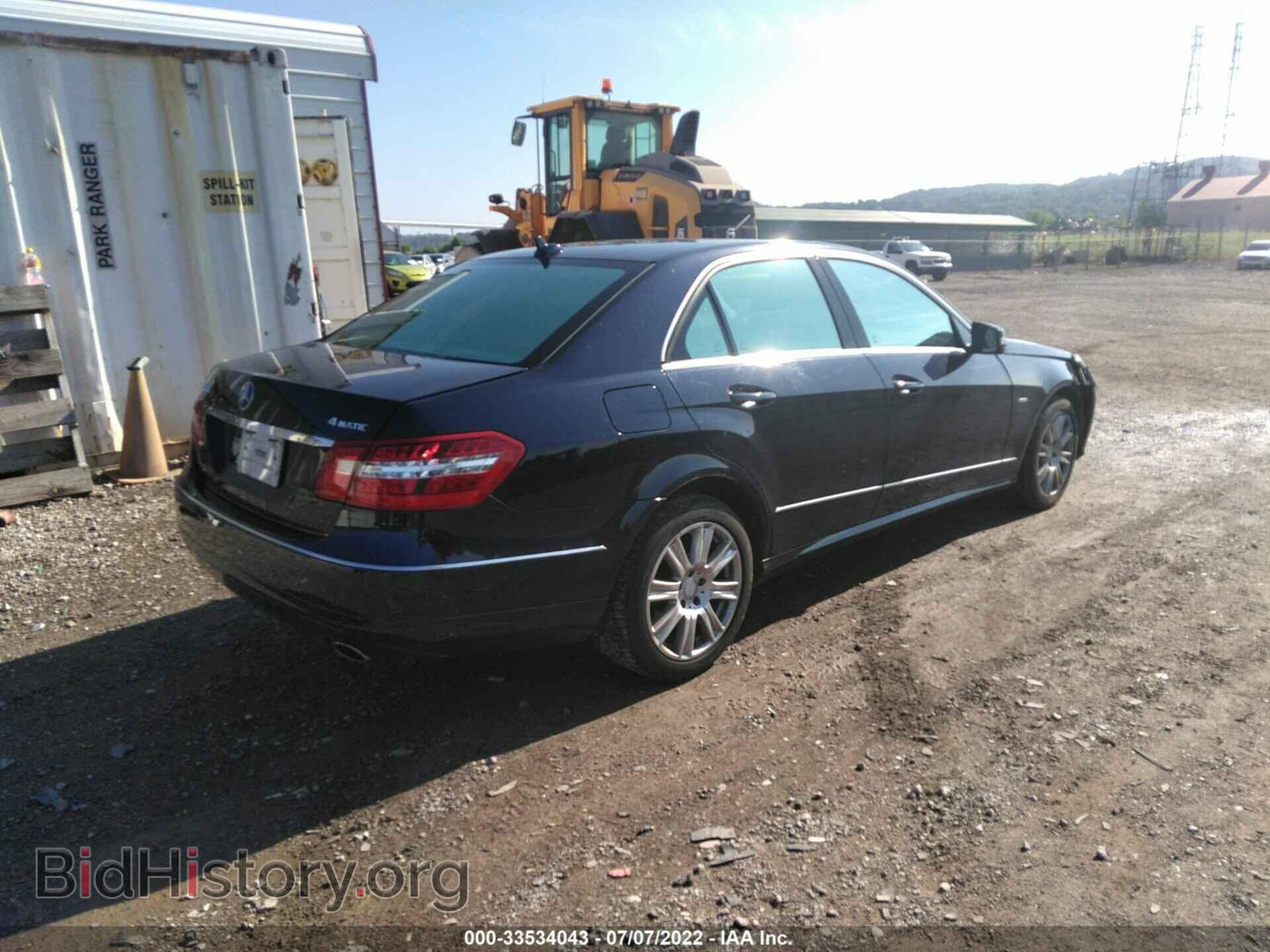 2012 MERCEDES-BENZ E-CLASS - VIN: WDDHF8JB3CA542925 - Фото 4
