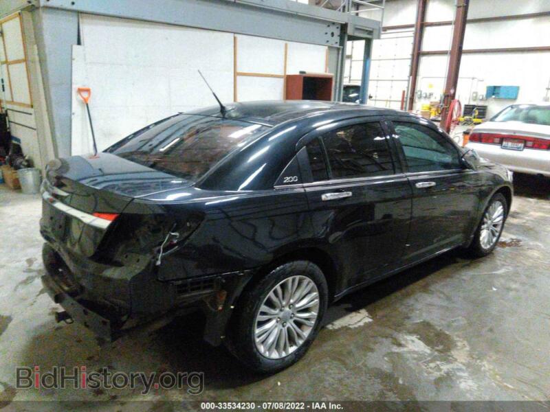 2011 Chrysler 200 (VIN 1C3BC2FG2BN505466) — photo 4 of 12