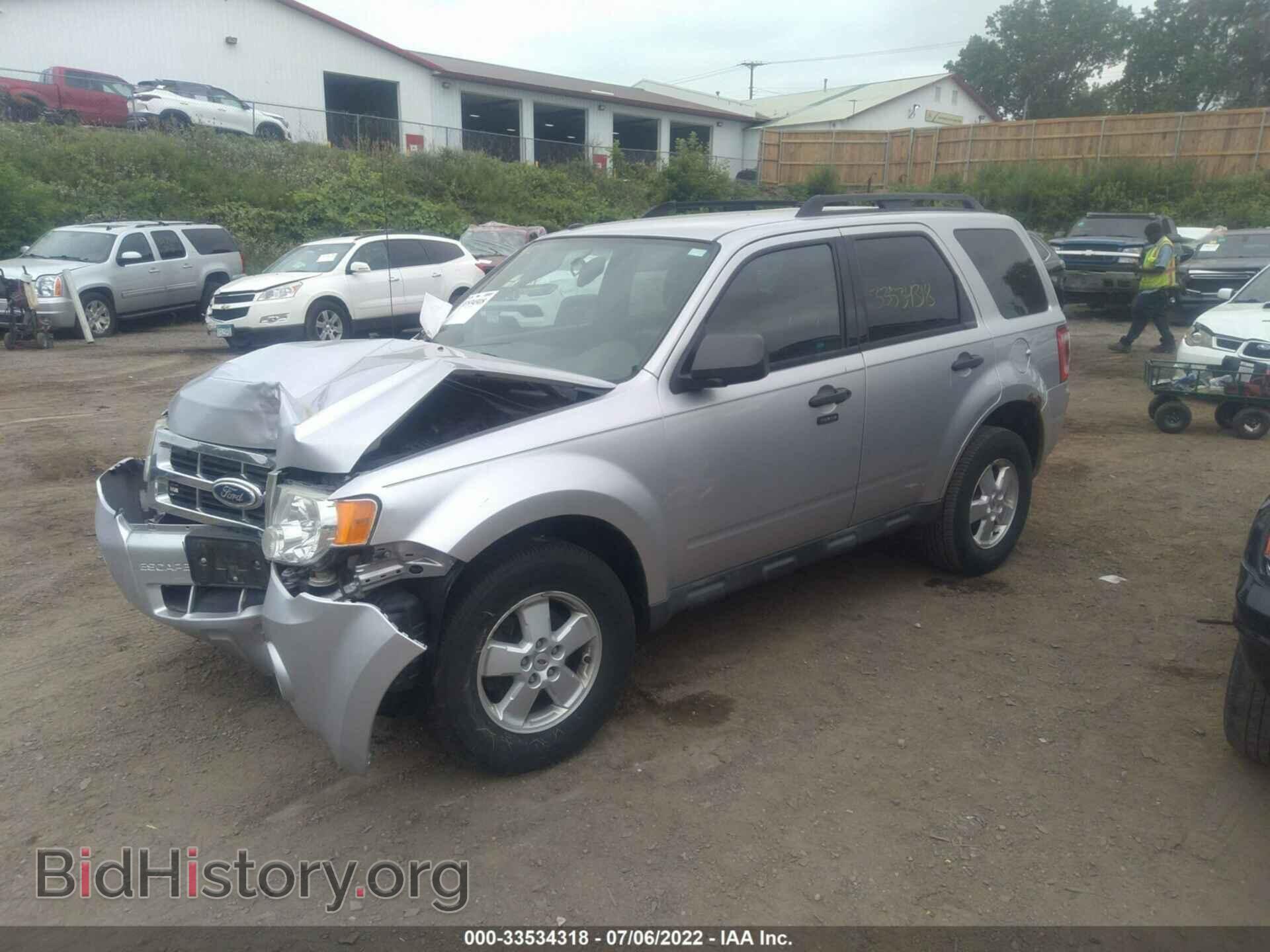 2010 FORD ESCAPE - VIN: 1FMCU0D75AKB41706 - Фото 2