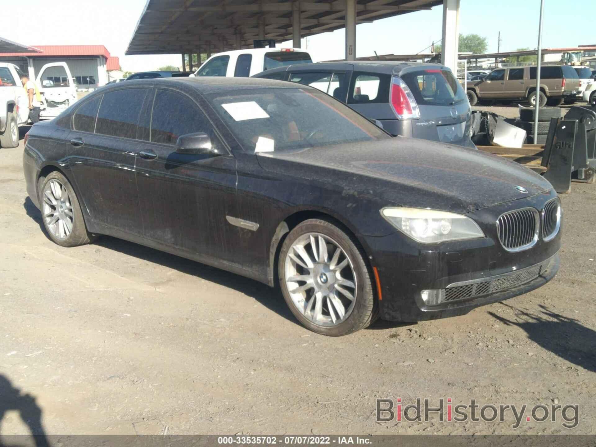 Photo WBAKA8C55CDX01073 - BMW 7 SERIES 2012