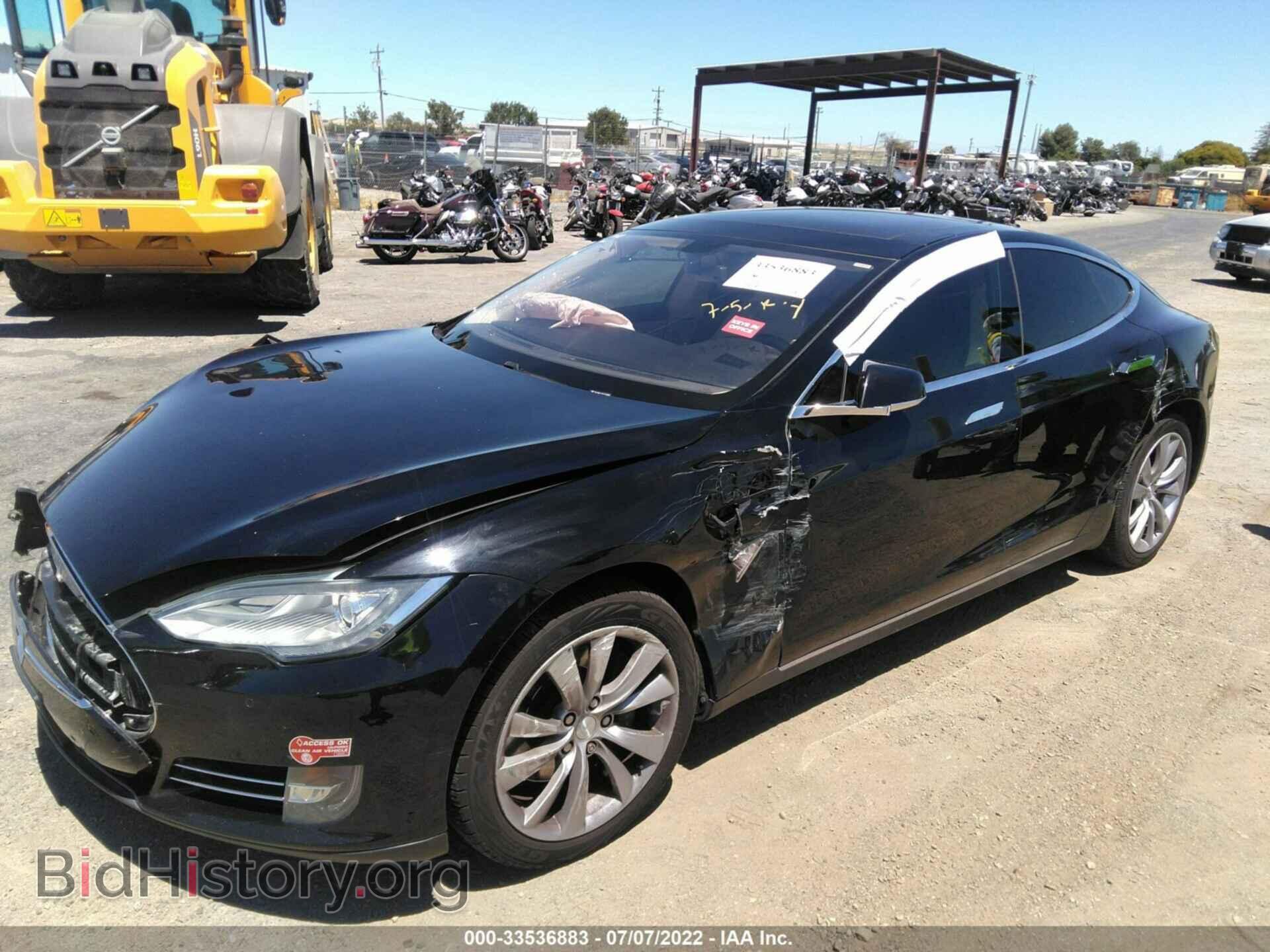 2014 TESLA MODEL S - VIN: 5YJSA1H12EFP29862 - Фото 2