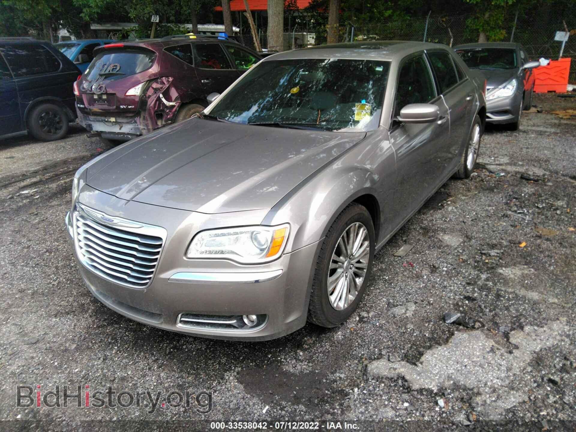 2014 CHRYSLER 300 - VIN: 2C3CCARGXEH229304 - Фото 2