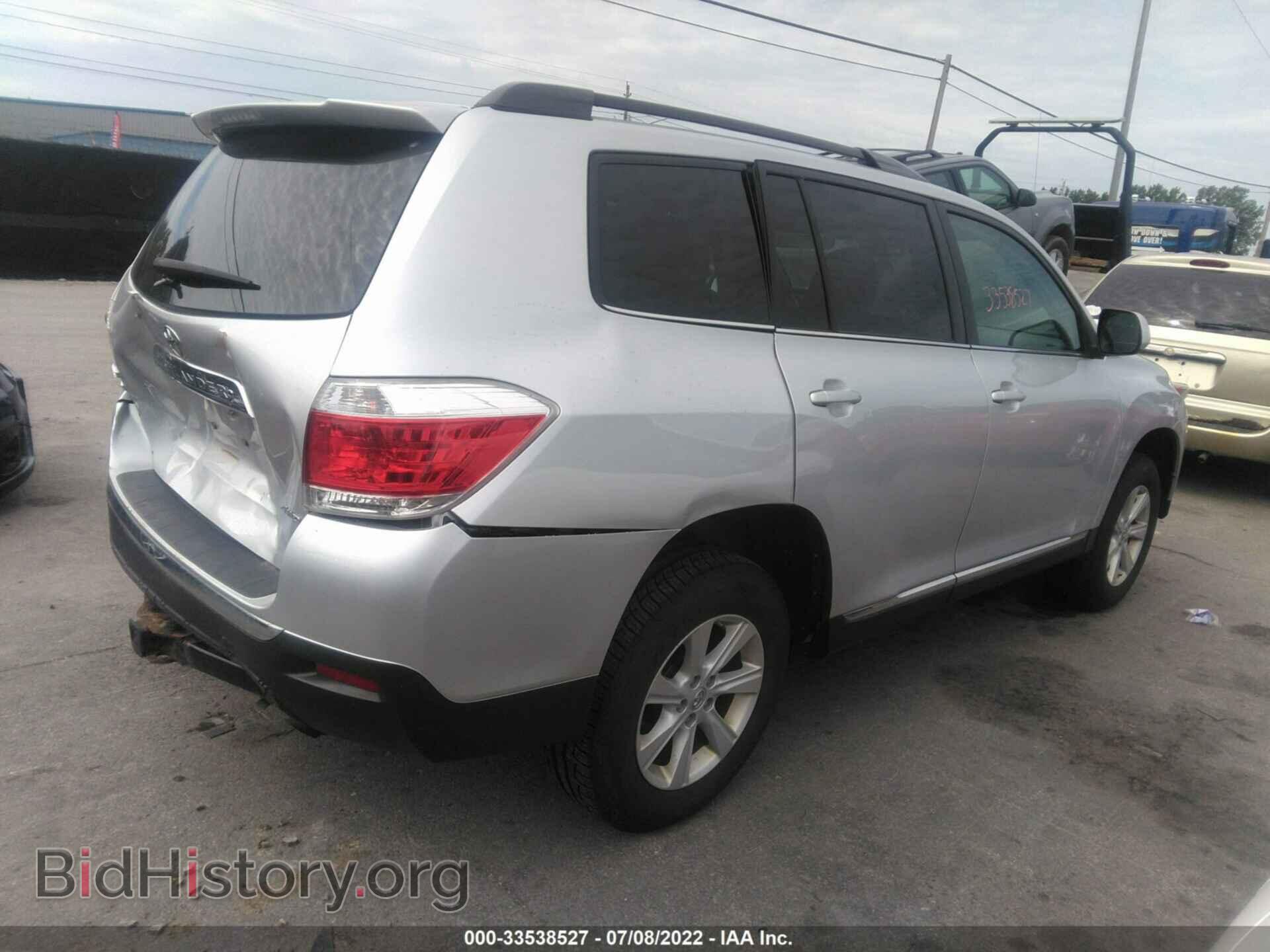 2013 TOYOTA HIGHLANDER - VIN: 5TDBK3EH8DS258868 - Фото 4