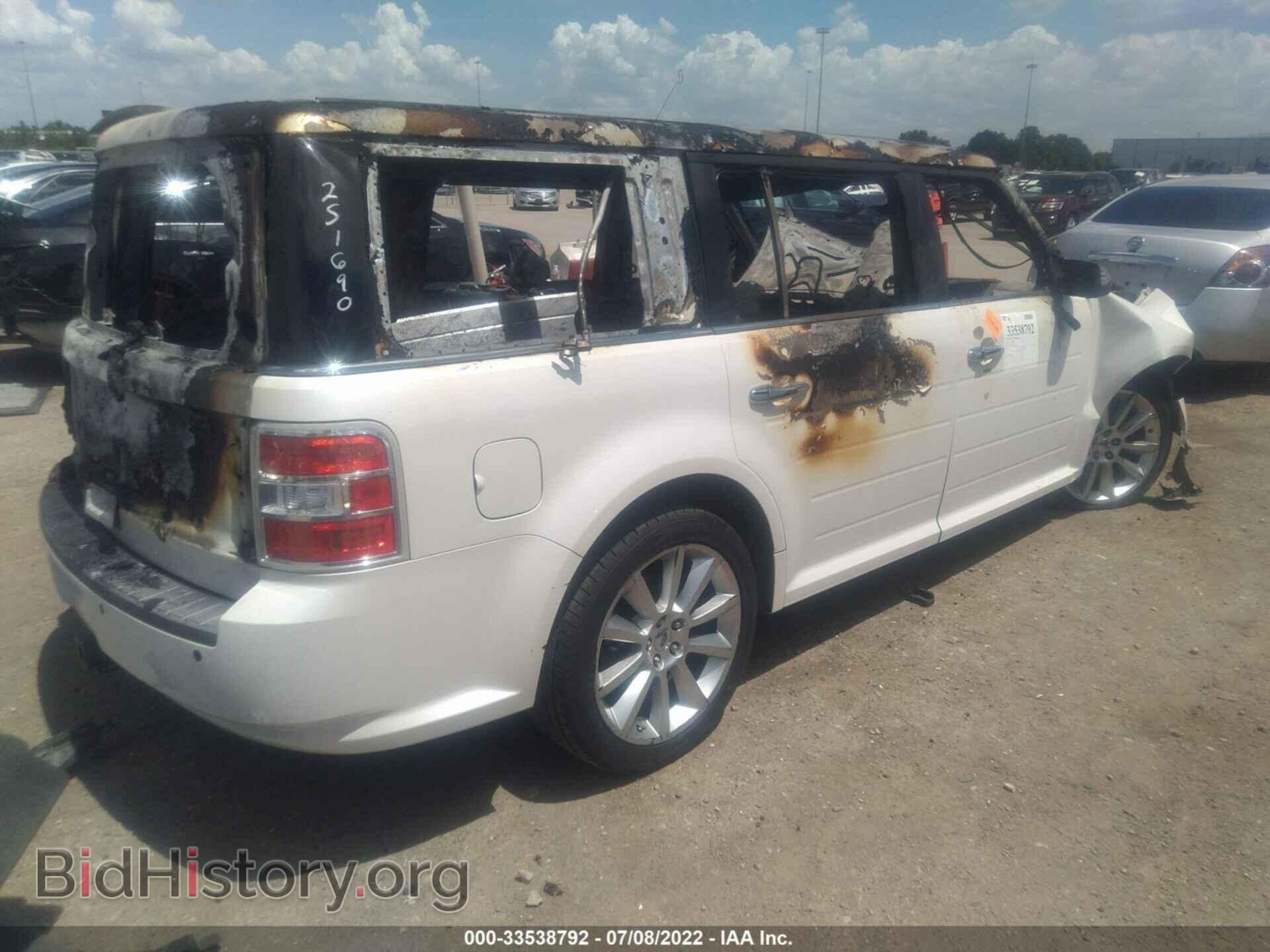 2010 FORD FLEX - VIN: 2FMGK5DC7ABA42574 - Photo 4