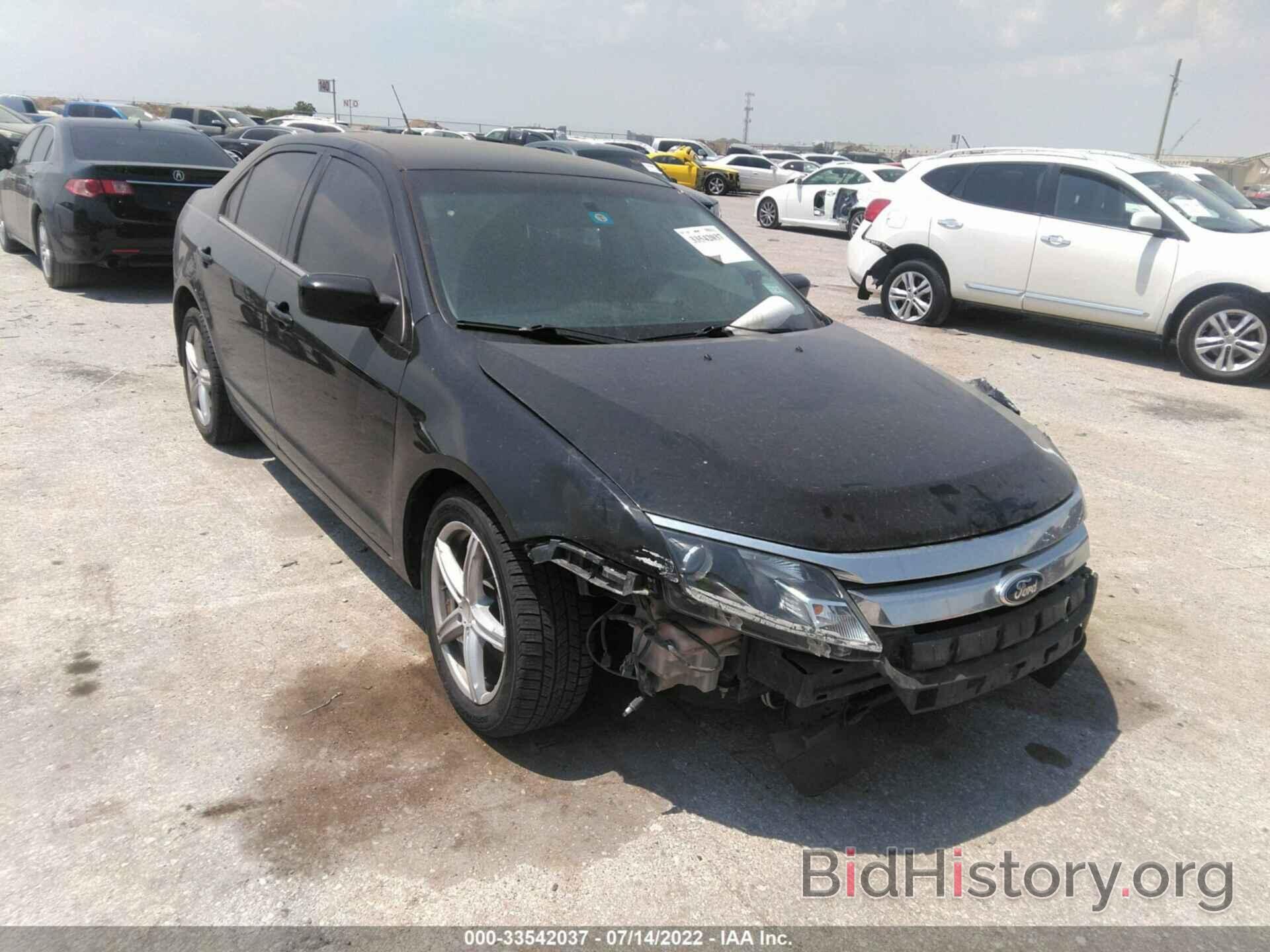 Photo 3FAHP0HA3BR241832 - FORD FUSION 2011