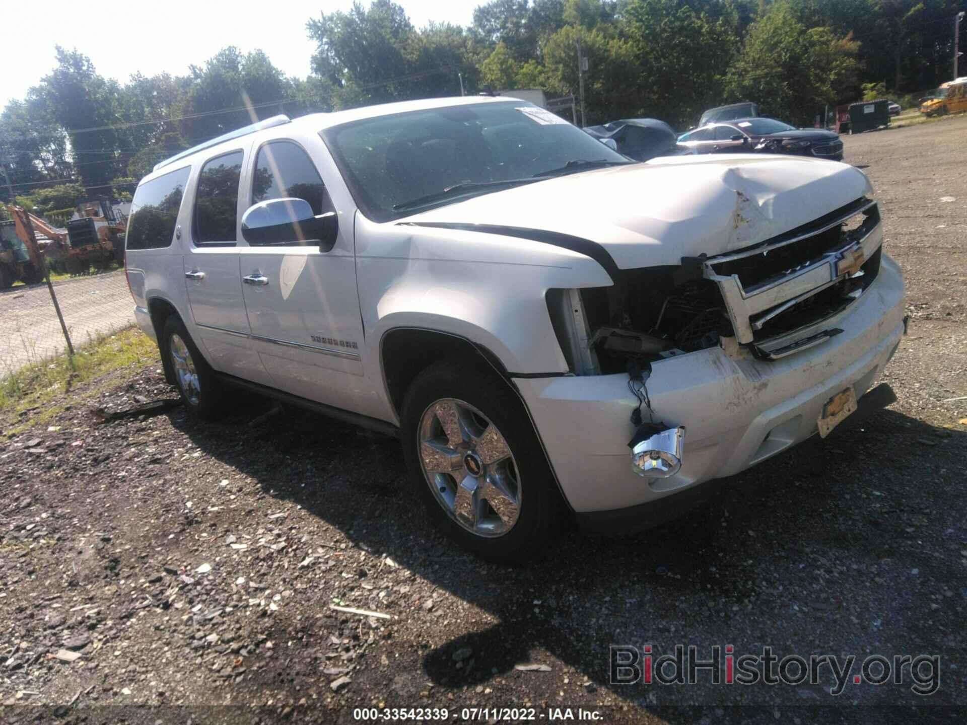 Photo 1GNUKKE35AR284417 - CHEVROLET SUBURBAN 2010