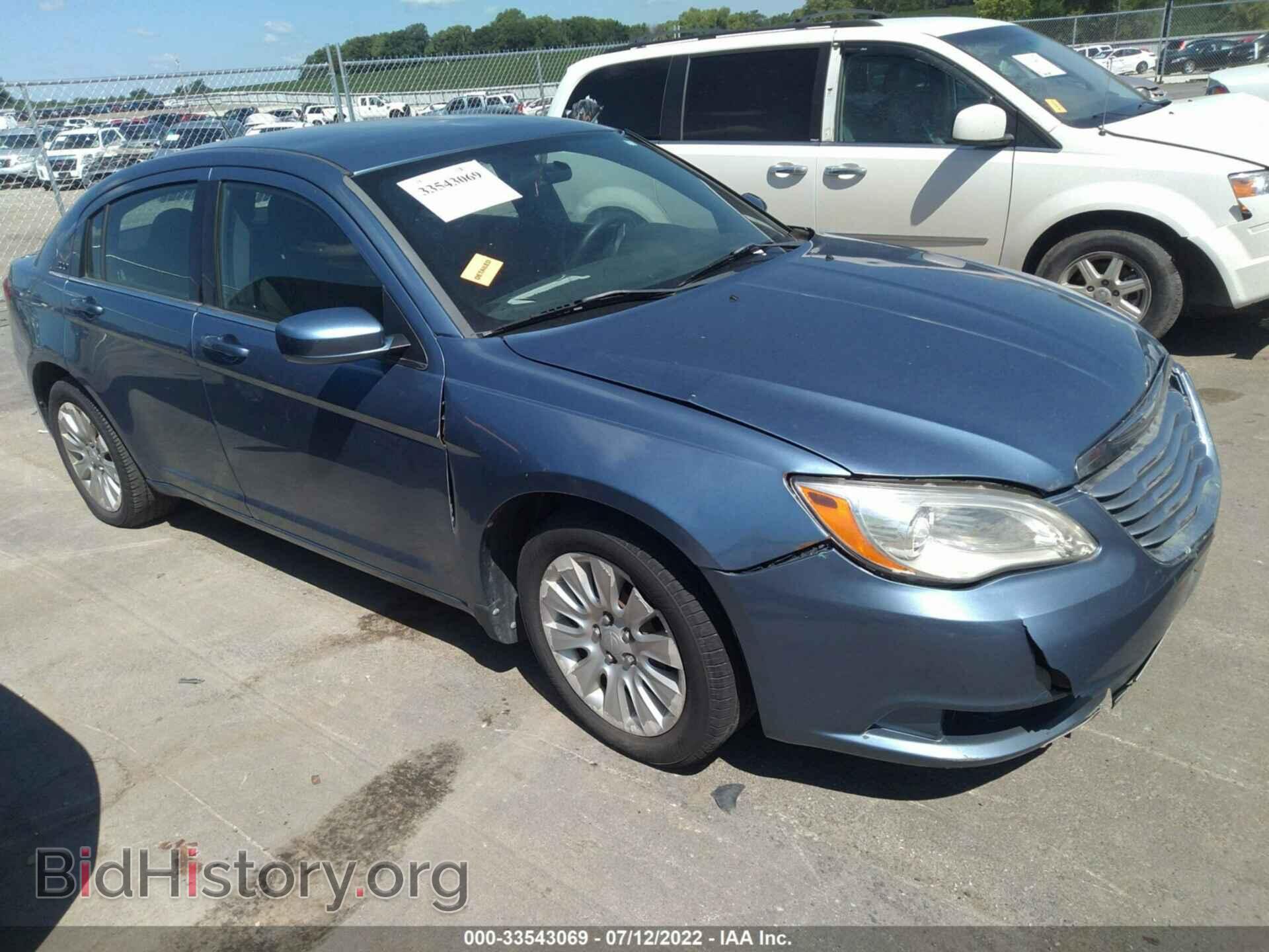 Photo 1C3BC4FB3BN535480 - CHRYSLER 200 2011