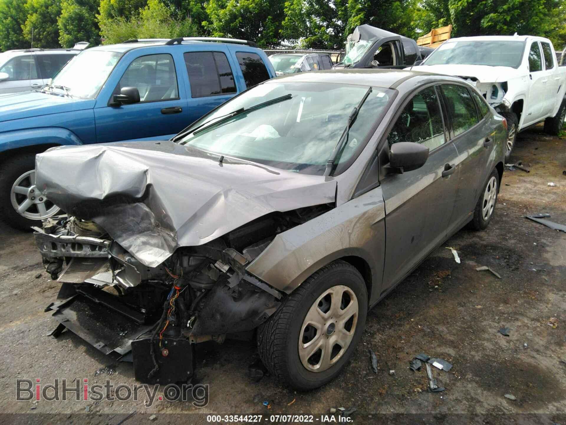 2013 FORD FOCUS - VIN: 1FADP3E24DL144735 - Фото 2
