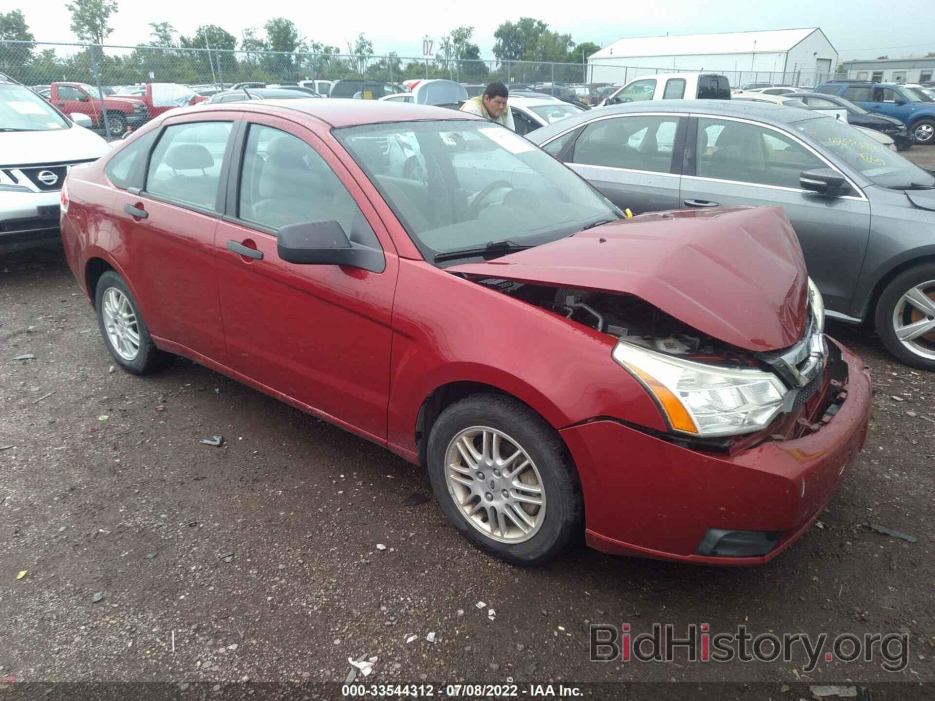 Photo 1FAHP3FN6AW258630 - FORD FOCUS 2010