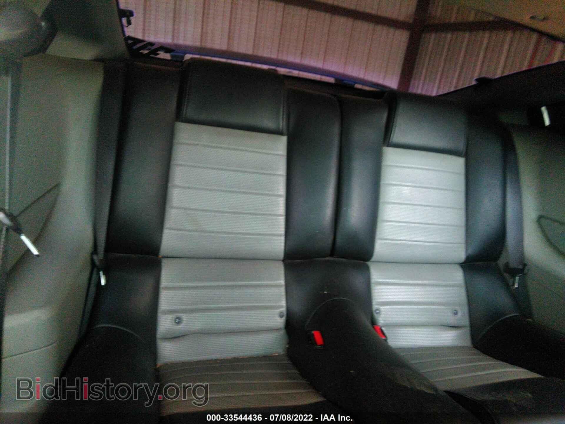 2007 FORD MUSTANG - VIN: 1ZVHT82H175366636 - Фото 8