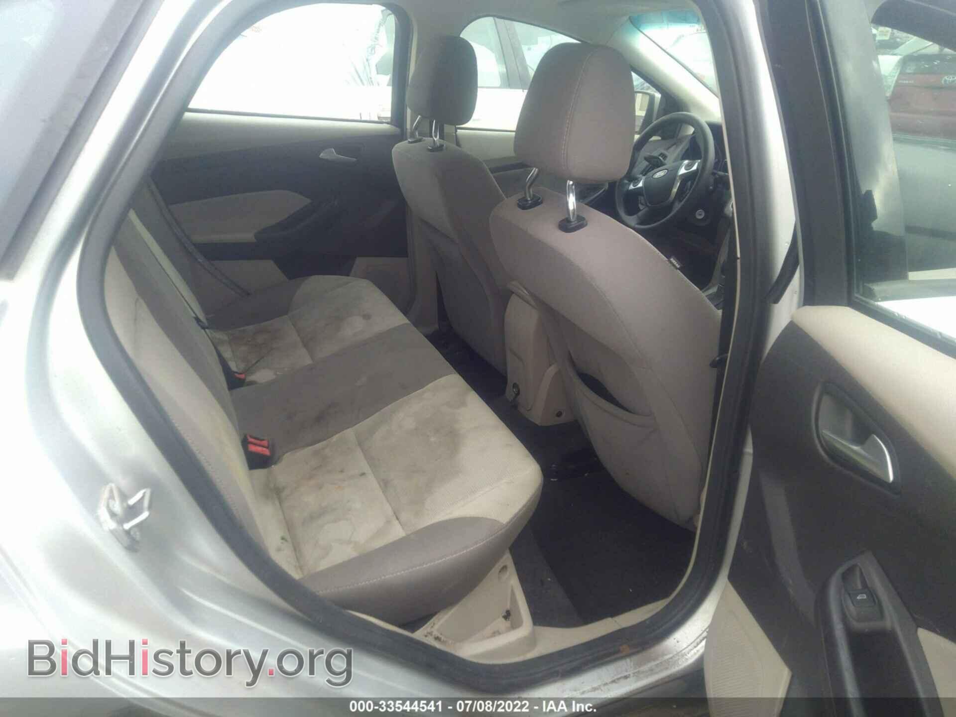2012 FORD FOCUS - VIN: 1FAHP3F27CL264608 - Фото 8
