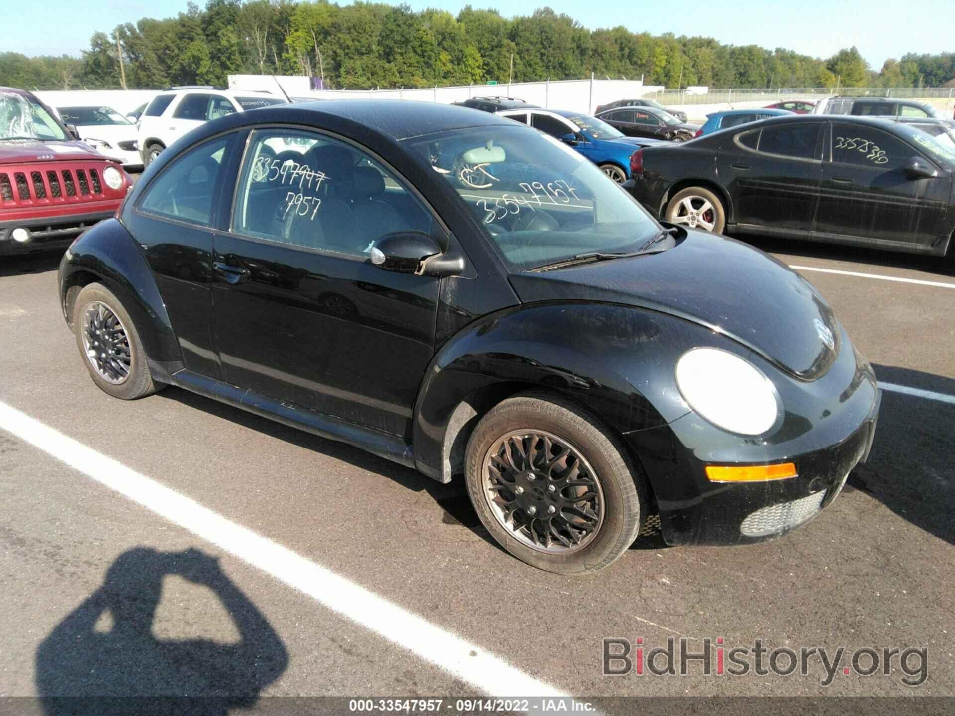 Photo 3VWPW3AG9AM021161 - VOLKSWAGEN NEW BEETLE COUPE 2010
