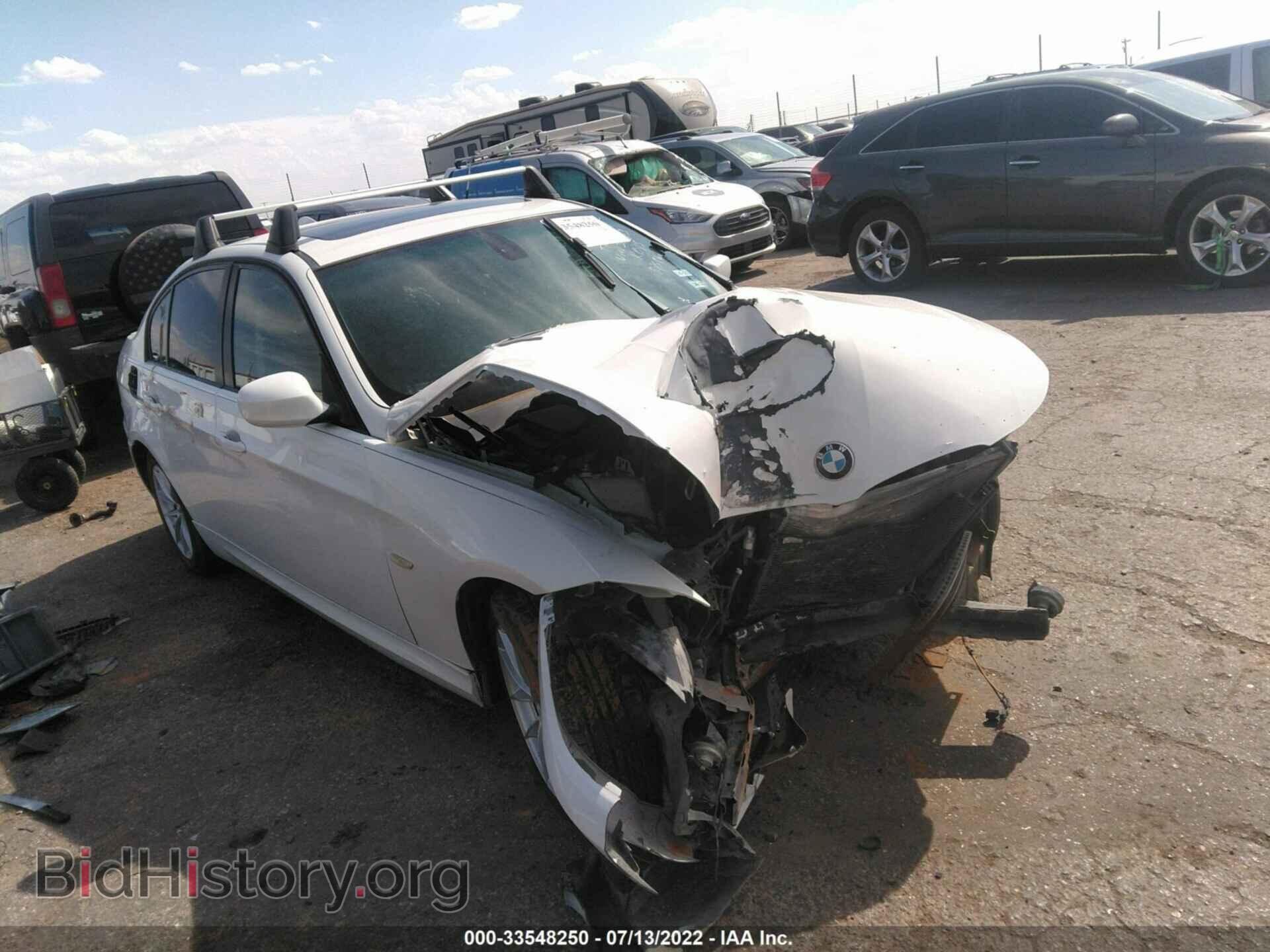 Photo WBAPH5C59AA439363 - BMW 3 SERIES 2010